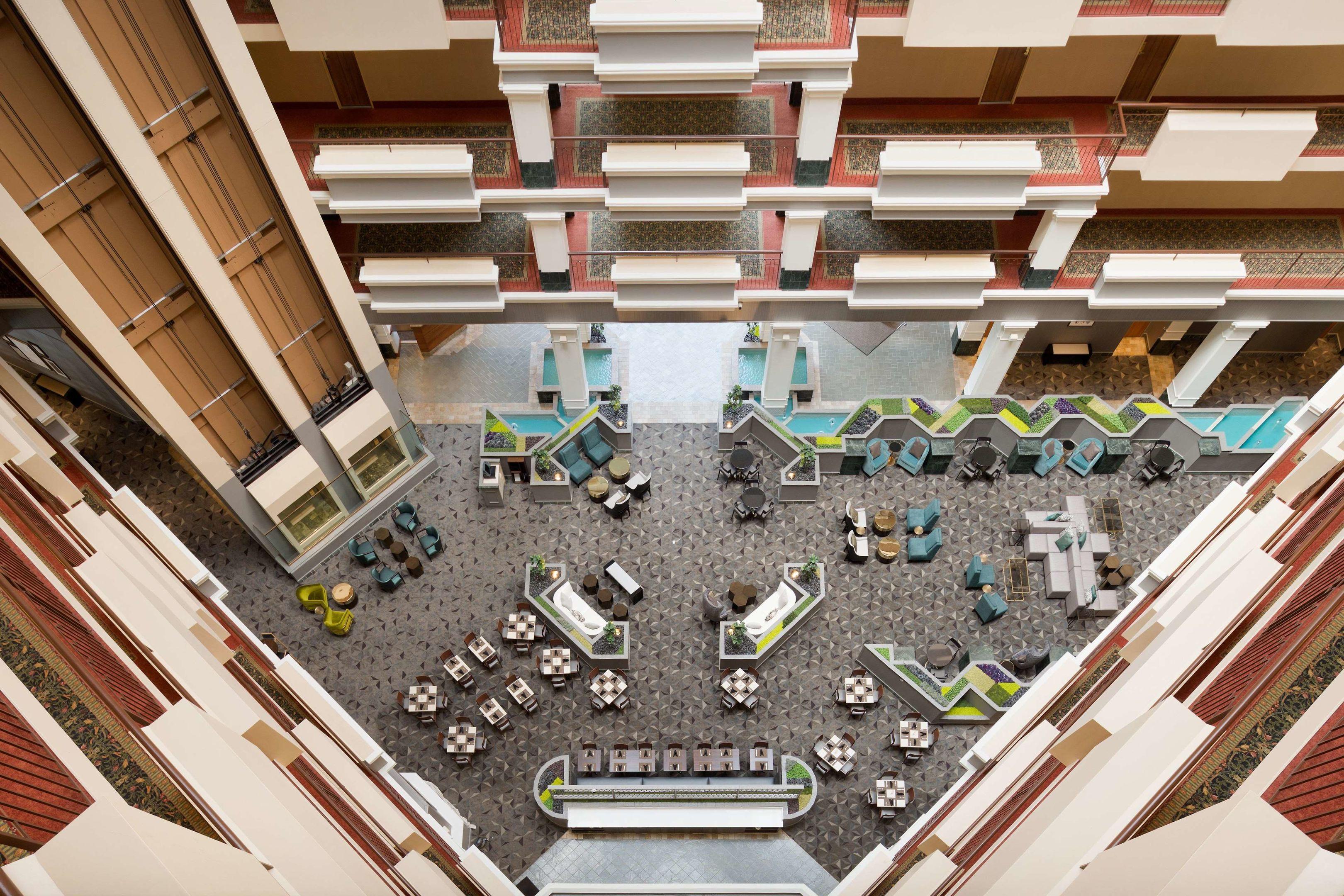 Hilton Chicago/Oak Brook Suites — photo 3