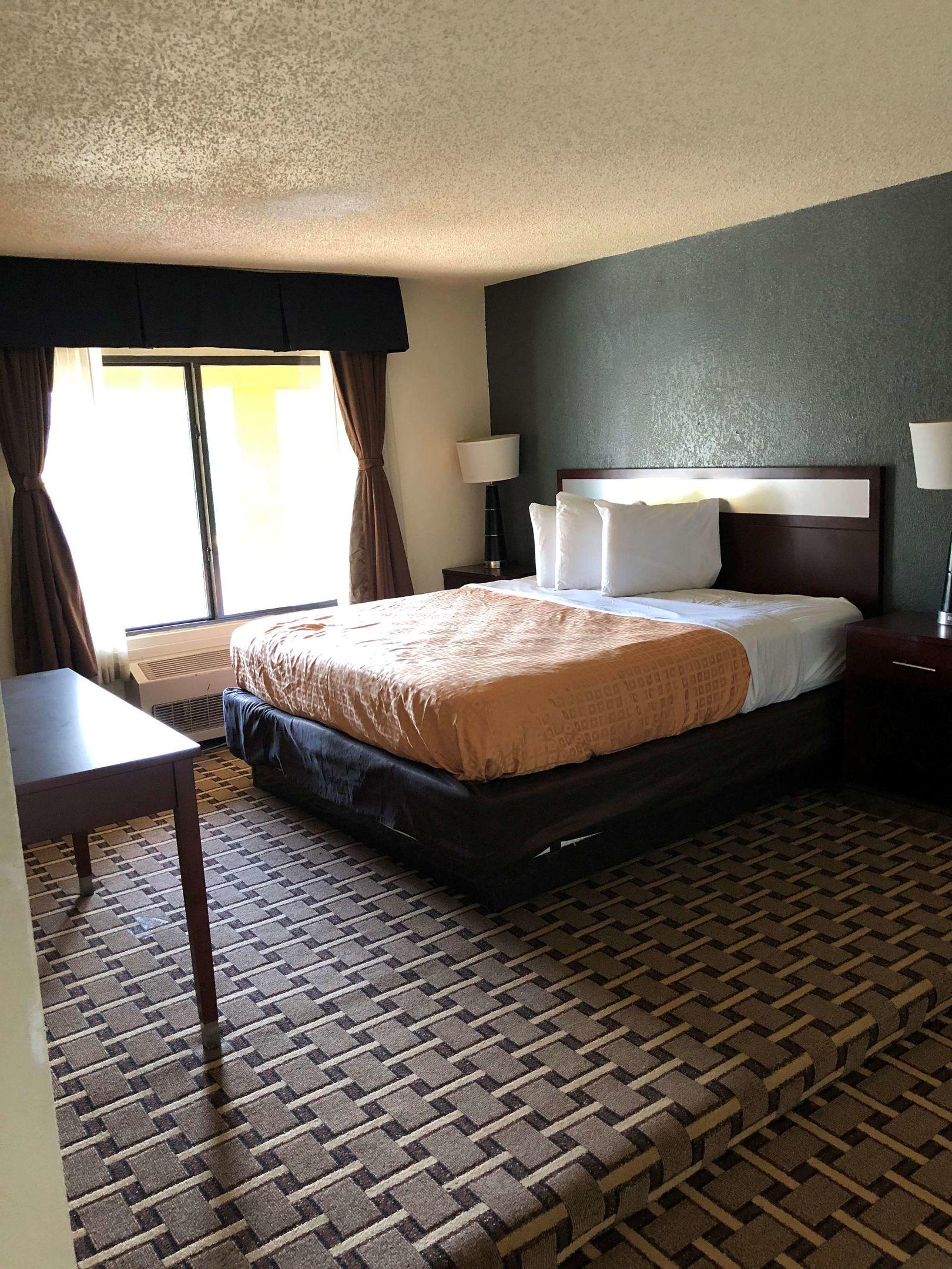 SureStay Plus Hotel by Best Western San Antonio North — photo 5