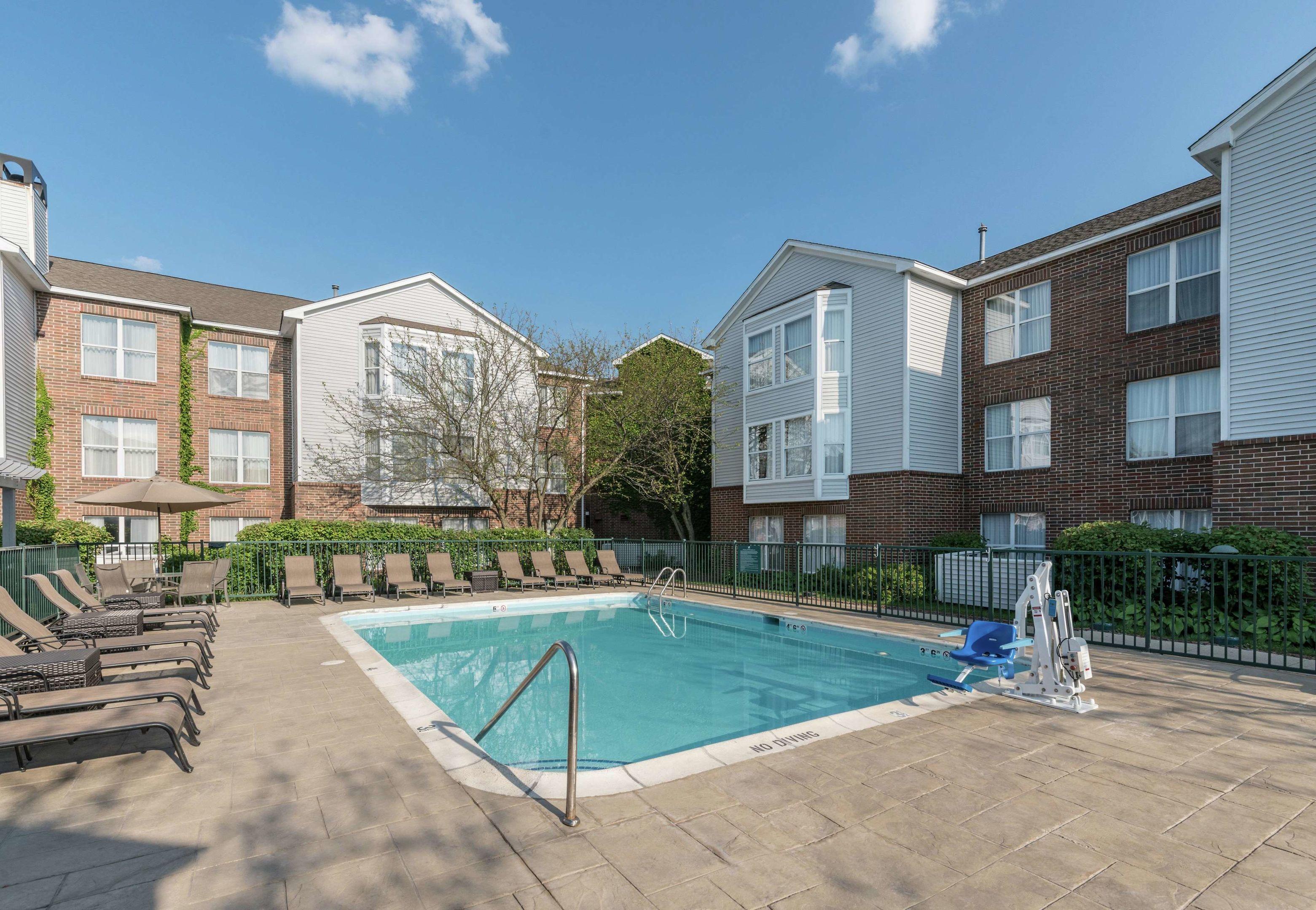 Homewood Suites Chicago — photo 4