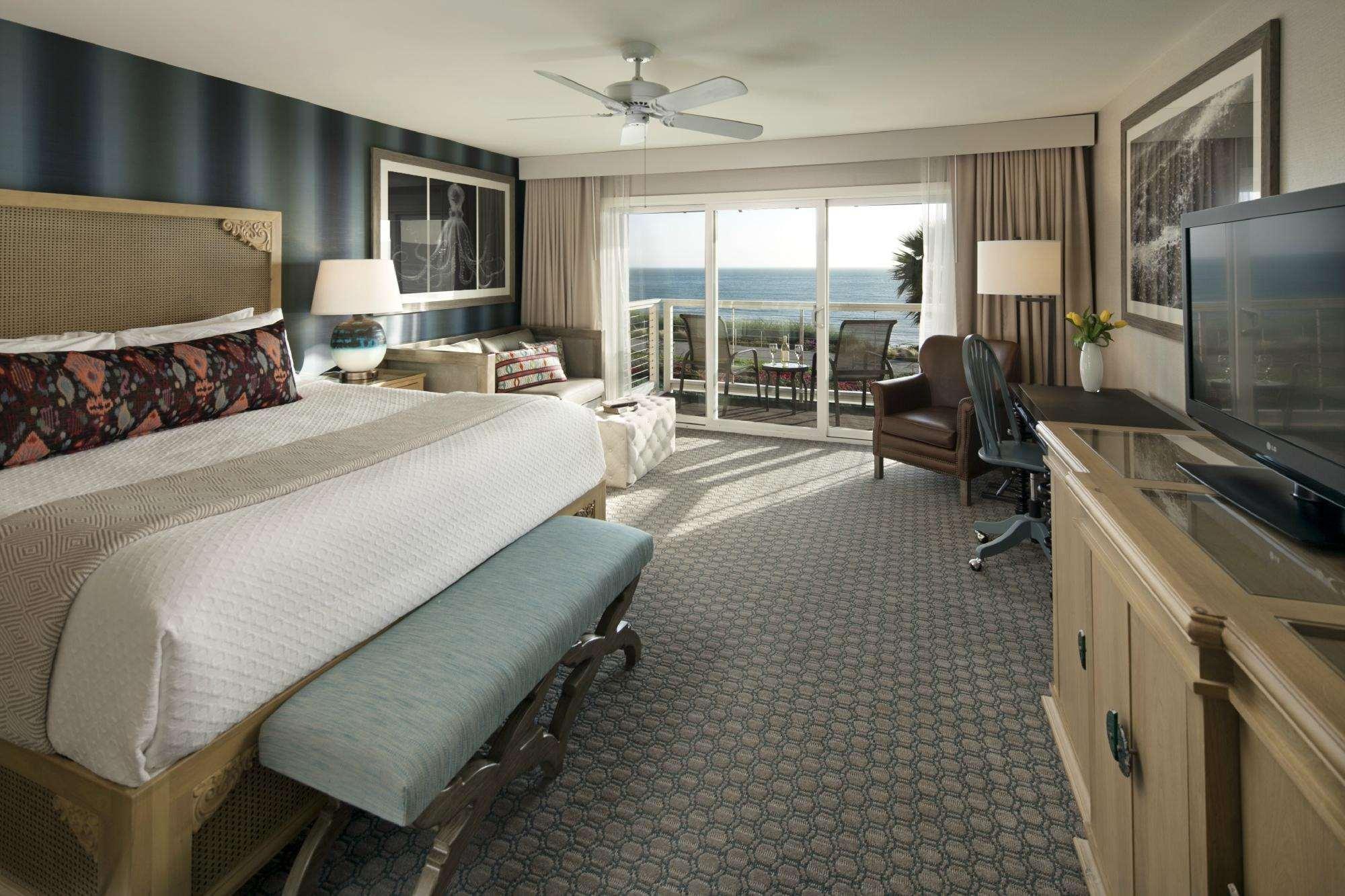 Spyglass Inn — photo 4