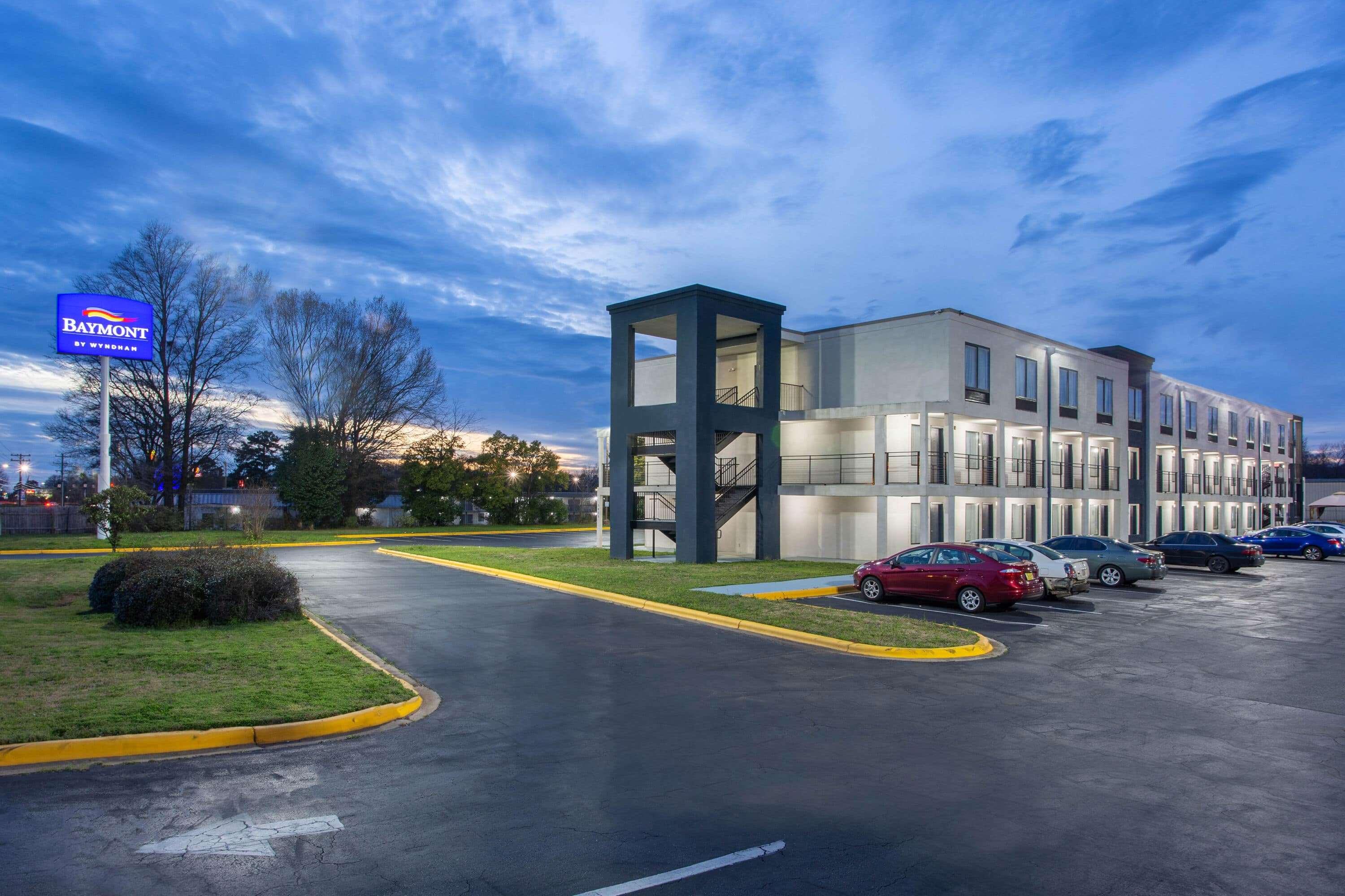 Baymont by Wyndham Charlotte University — photo 4