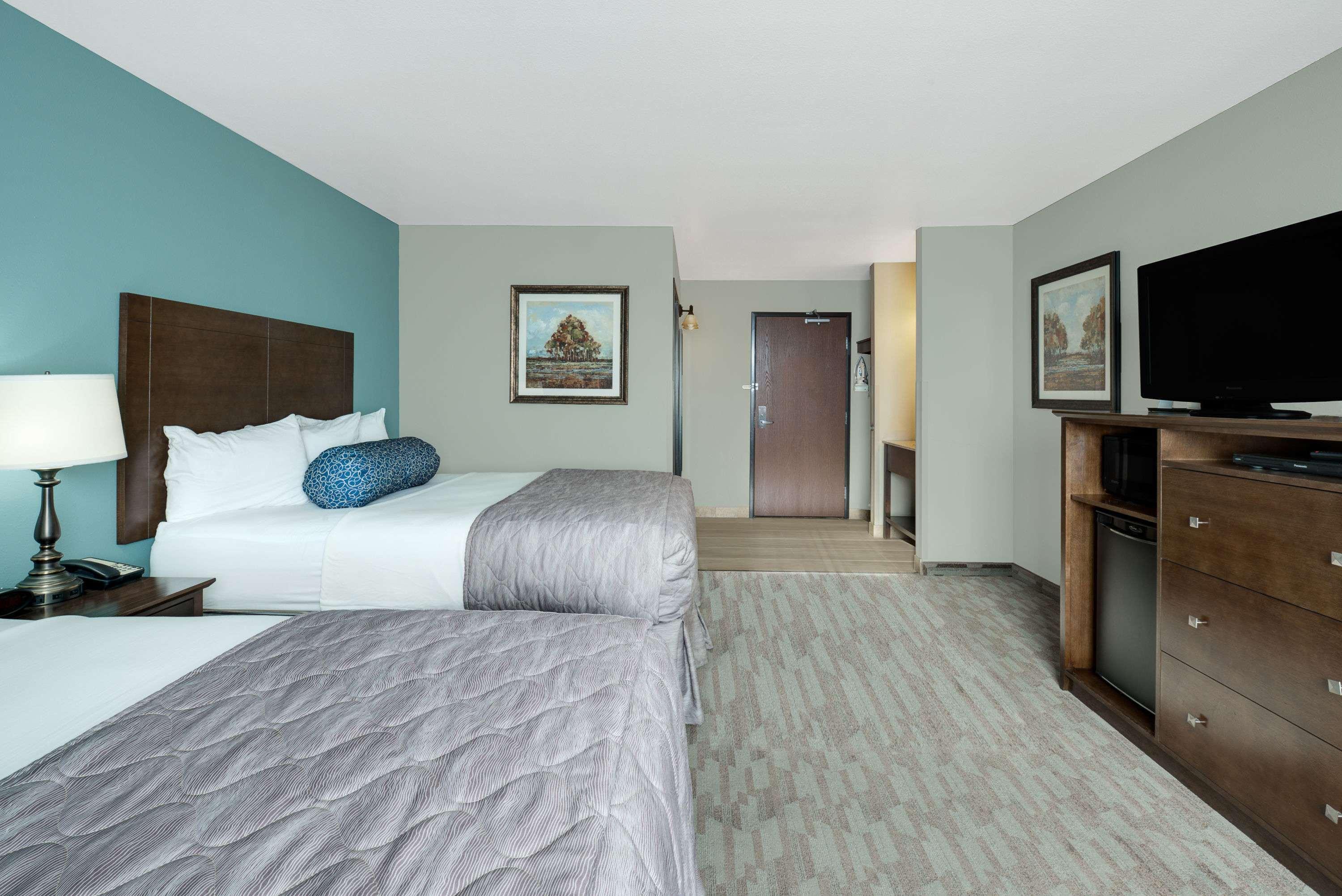 Baymont Minot — photo 4