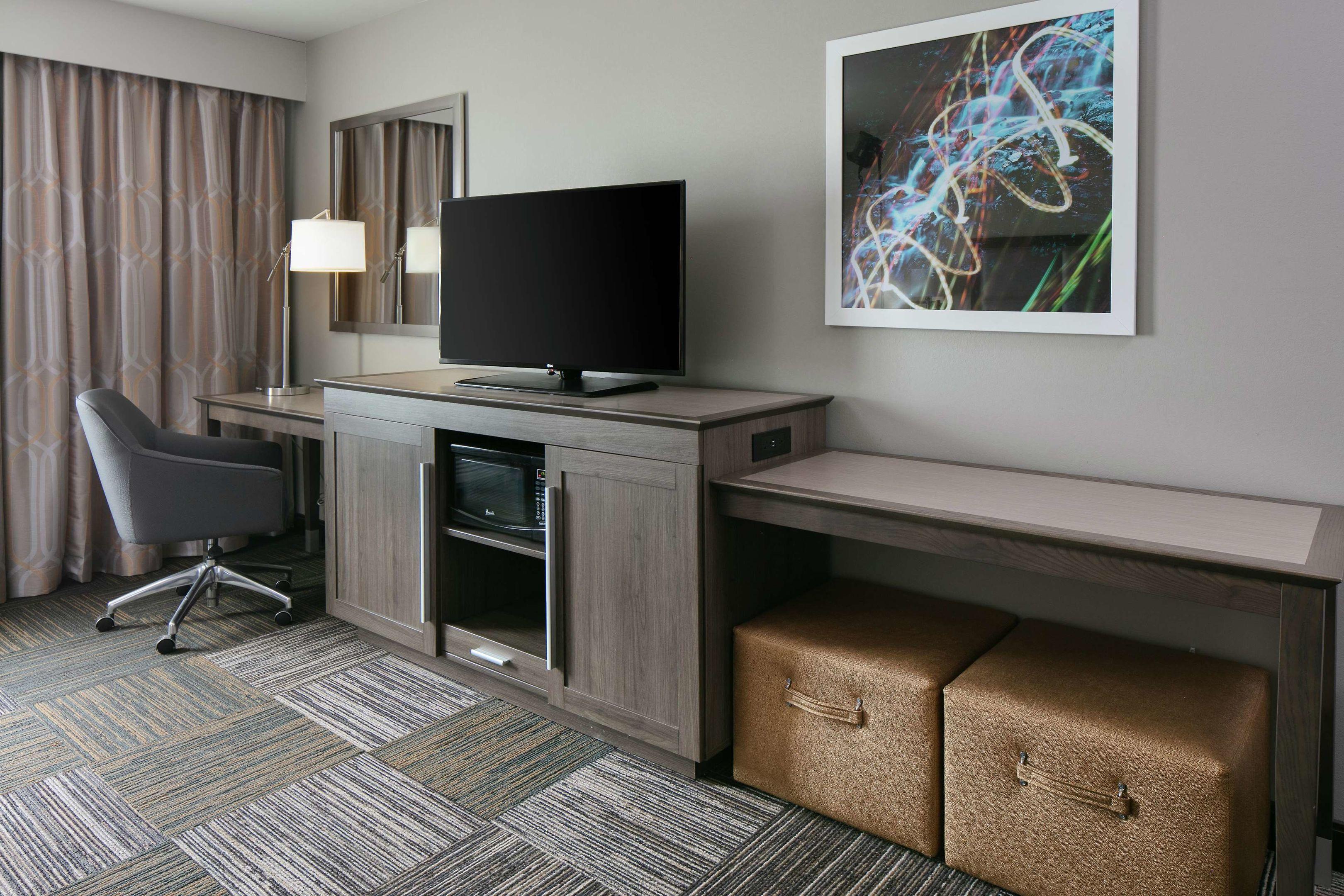 Hampton Inn & Suites Hudson — photo 4