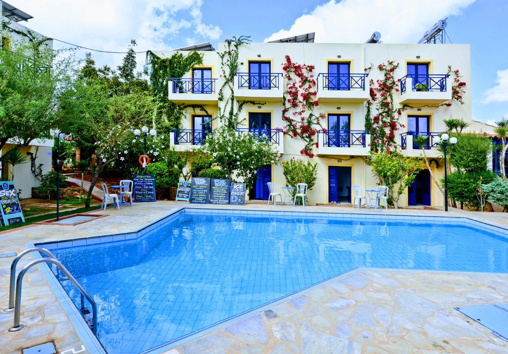 Milos Apartments — photo 4