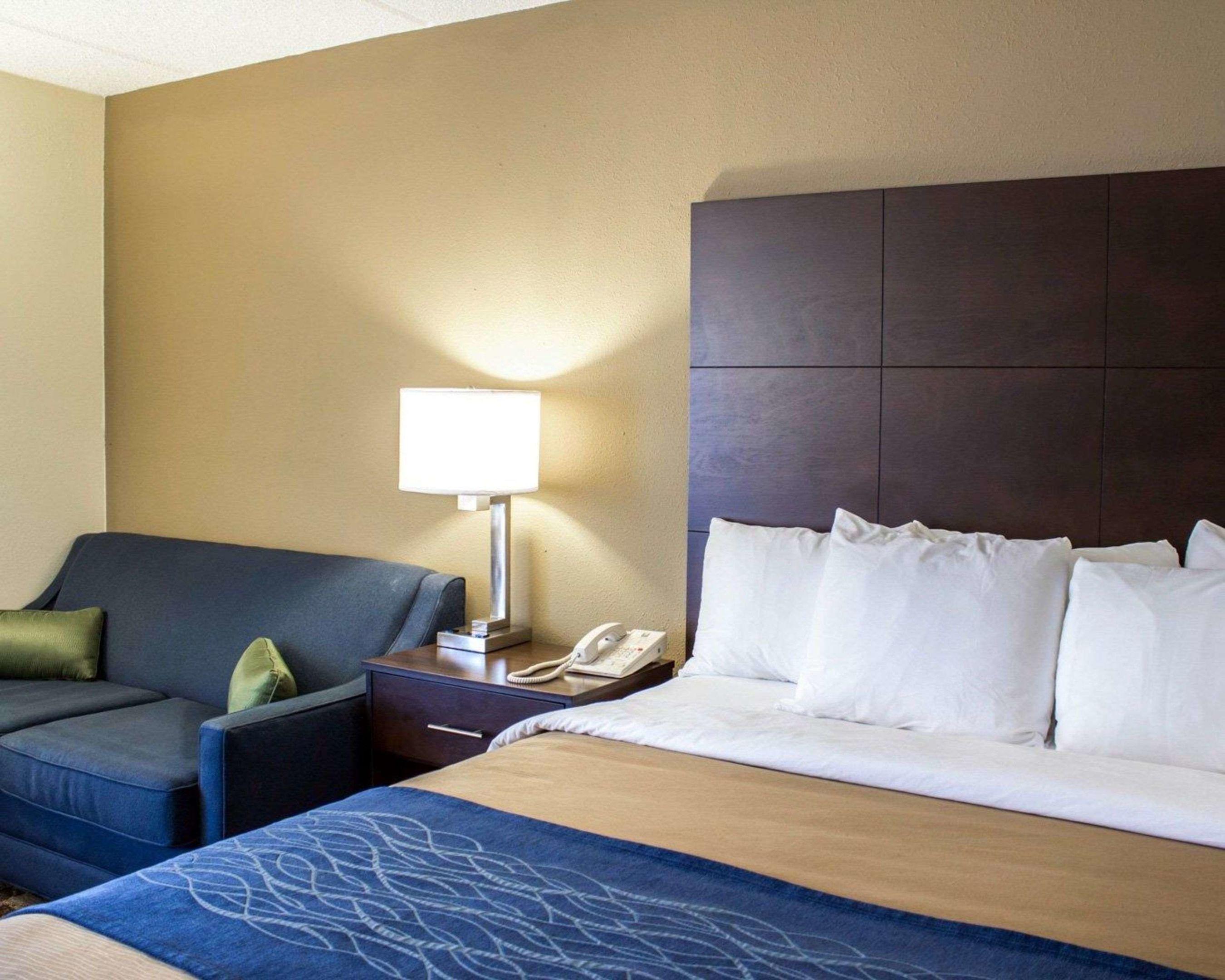 Comfort Inn — photo 4