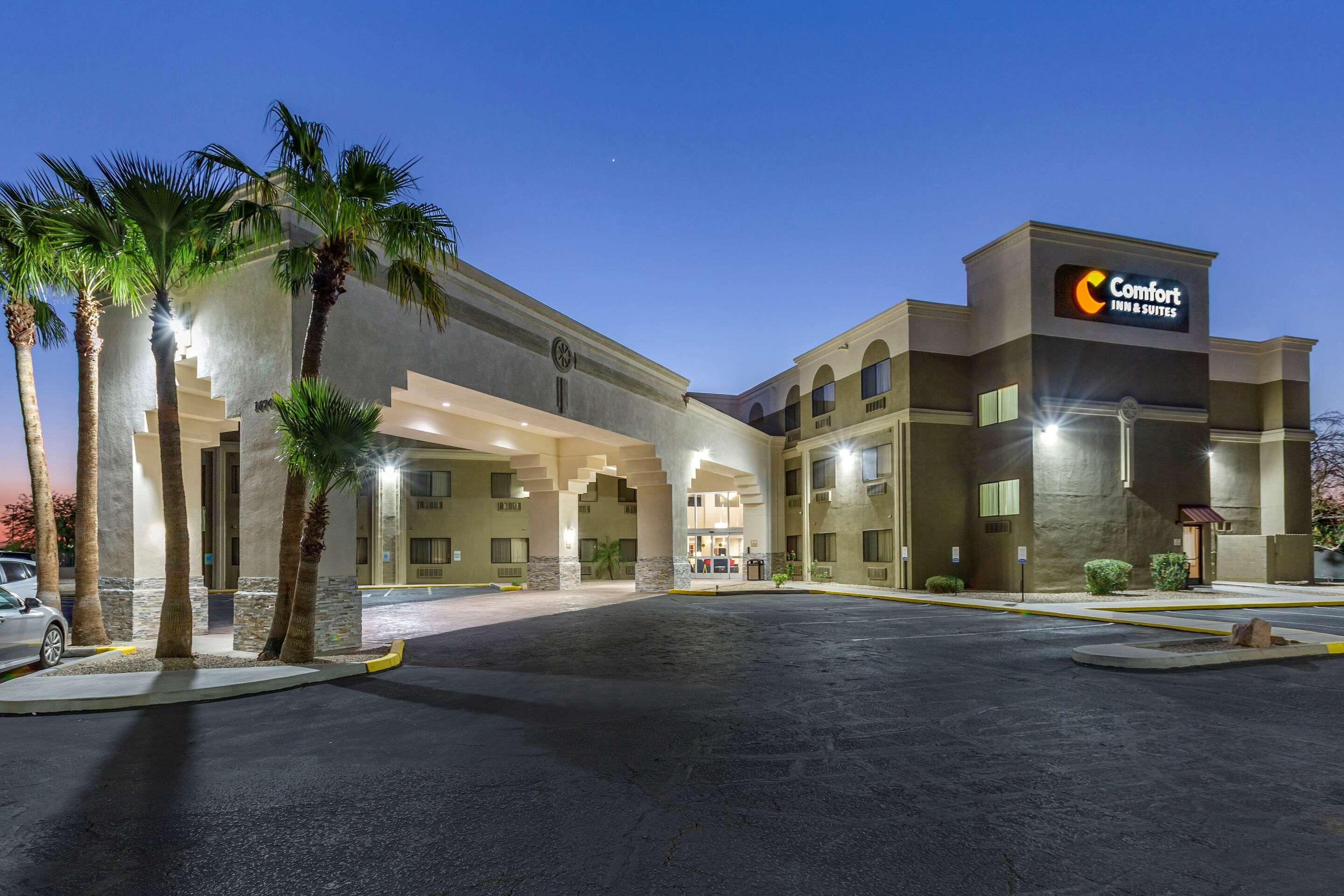 Quality Inn & Suites Surprise Near Sun City West — photo 5