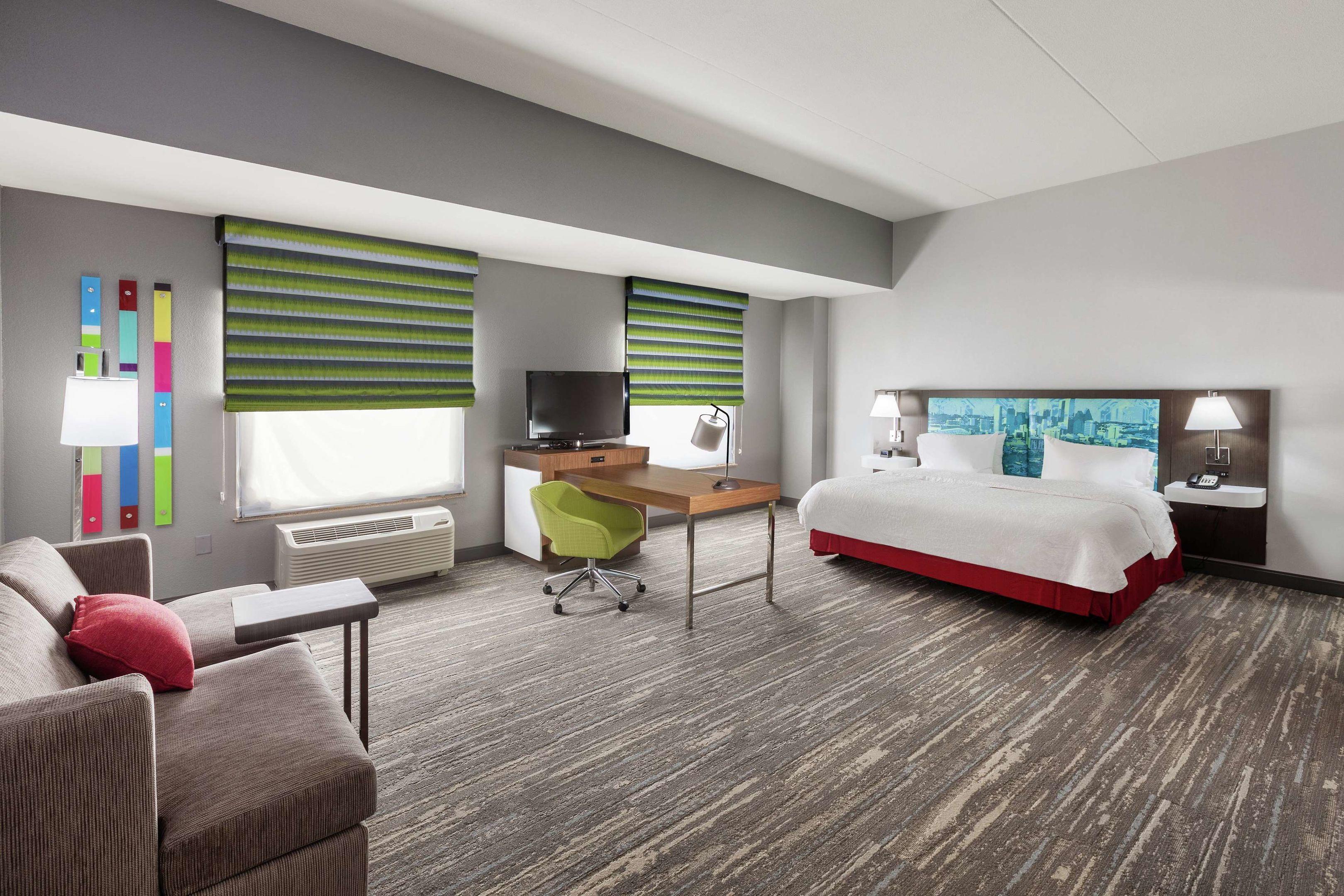 Hampton Inn & Suites Houston-Bush Intercontinental Airport — photo 5