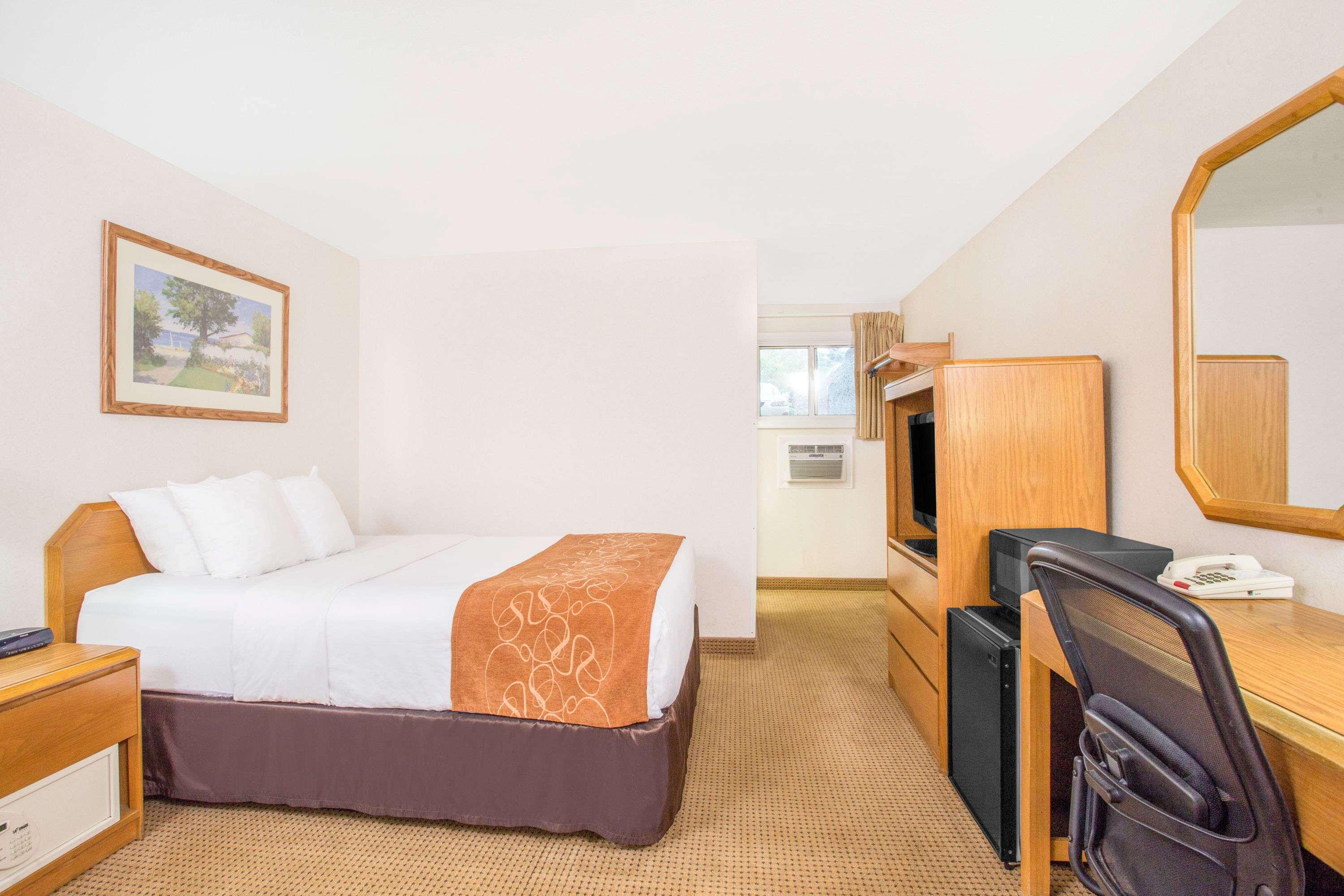 Days Inn Marquette — photo 4