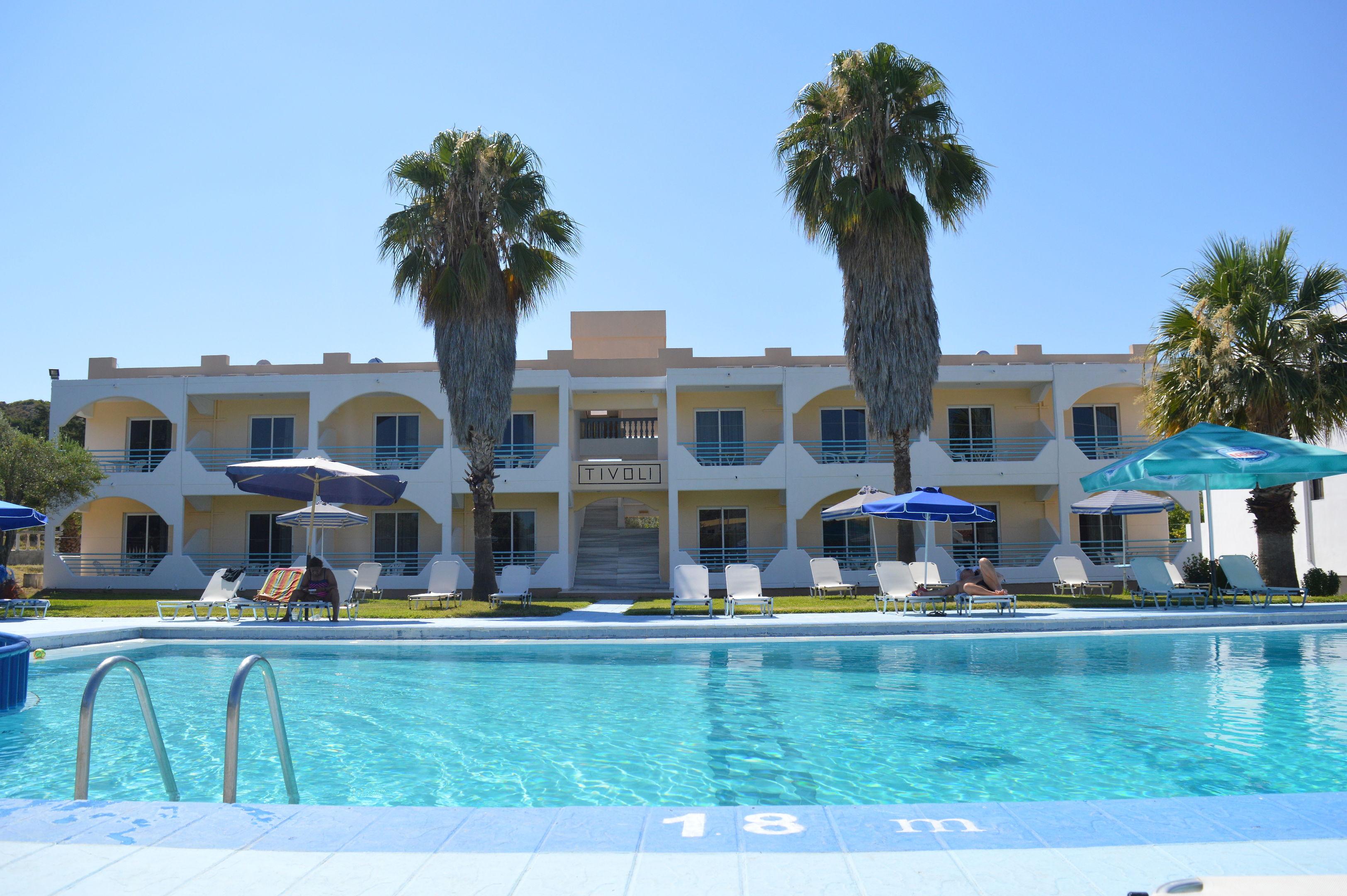 Tivoli Hotel & Apartments — photo 4