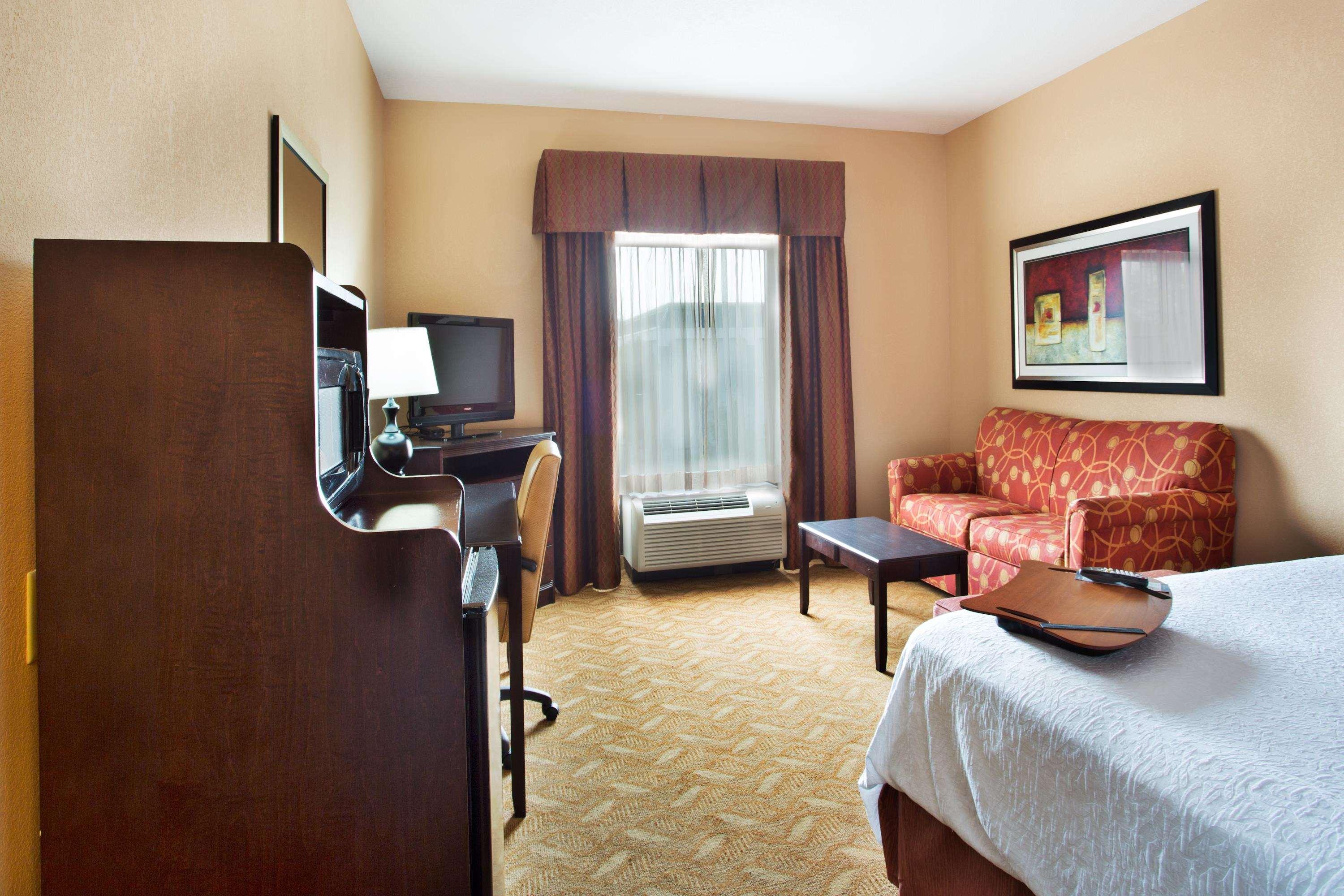 Hampton Inn & Suites Laurel — photo 5