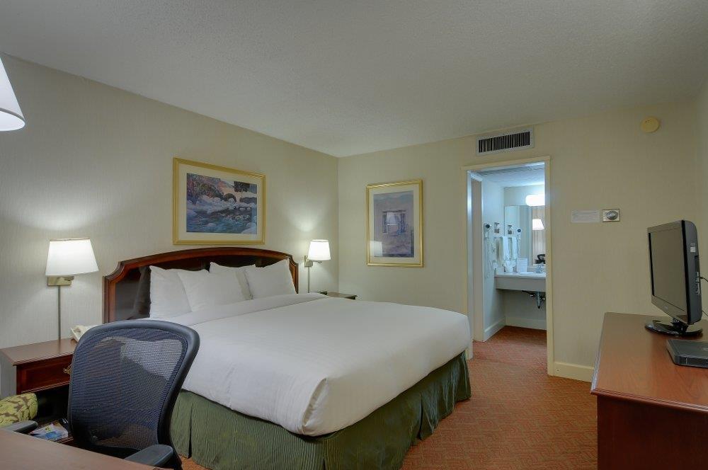 Vagabond Inn Executive San Francisco Airport Bayfront (SFO) — photo 5