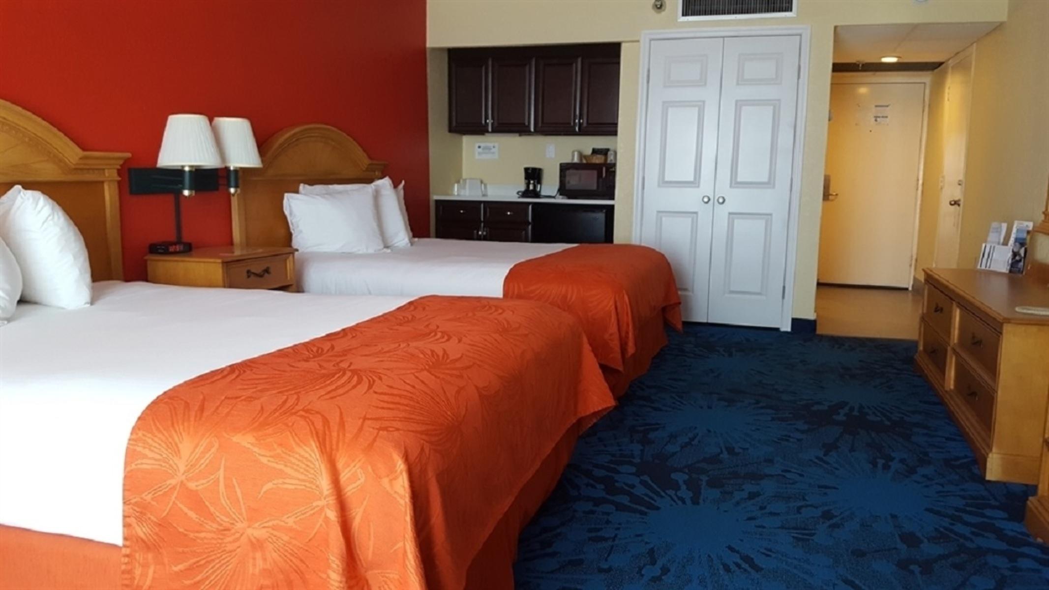 Dolphin Beach Resort — photo 4