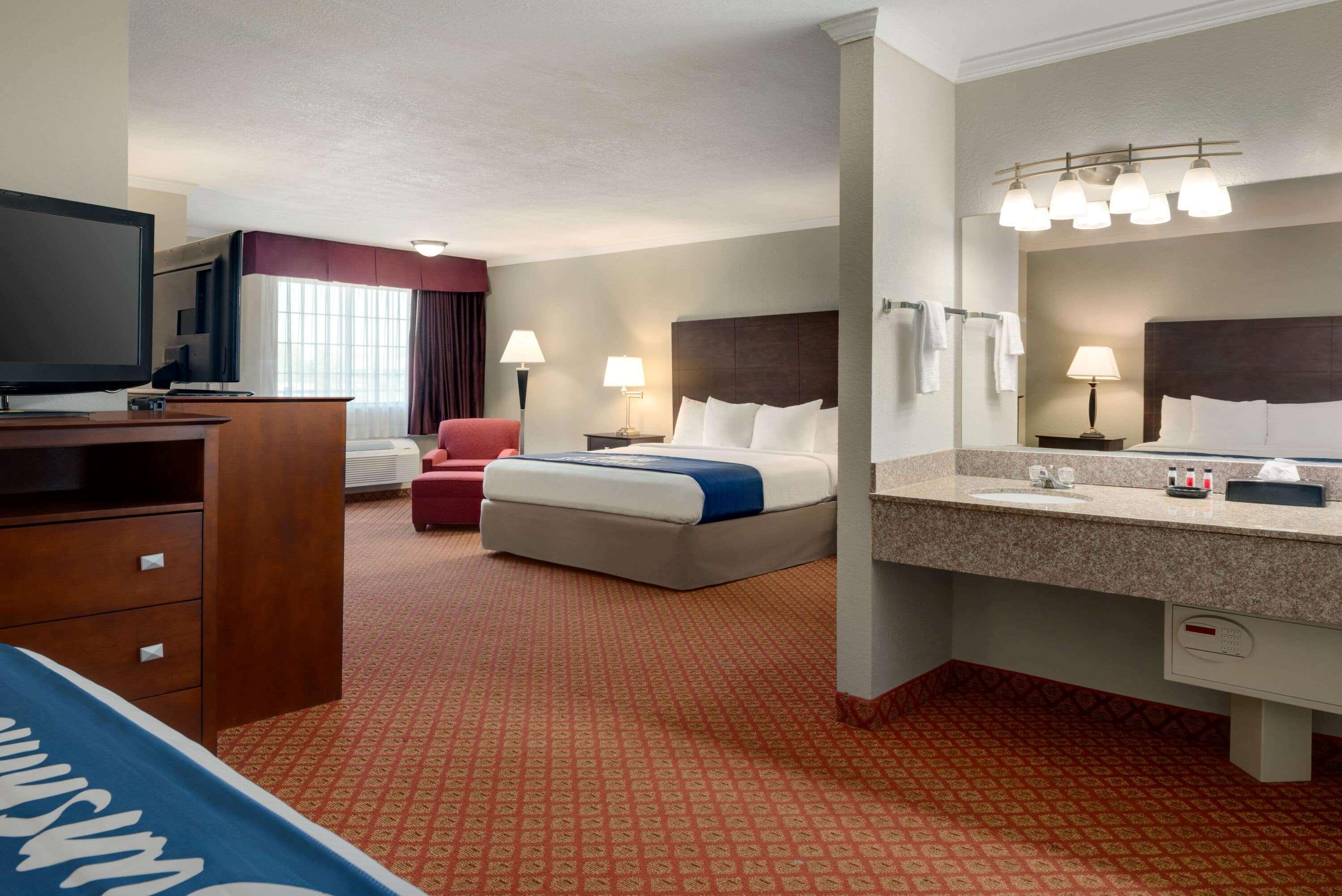 Days Inn by Wyndham Whitmore Lake — photo 5