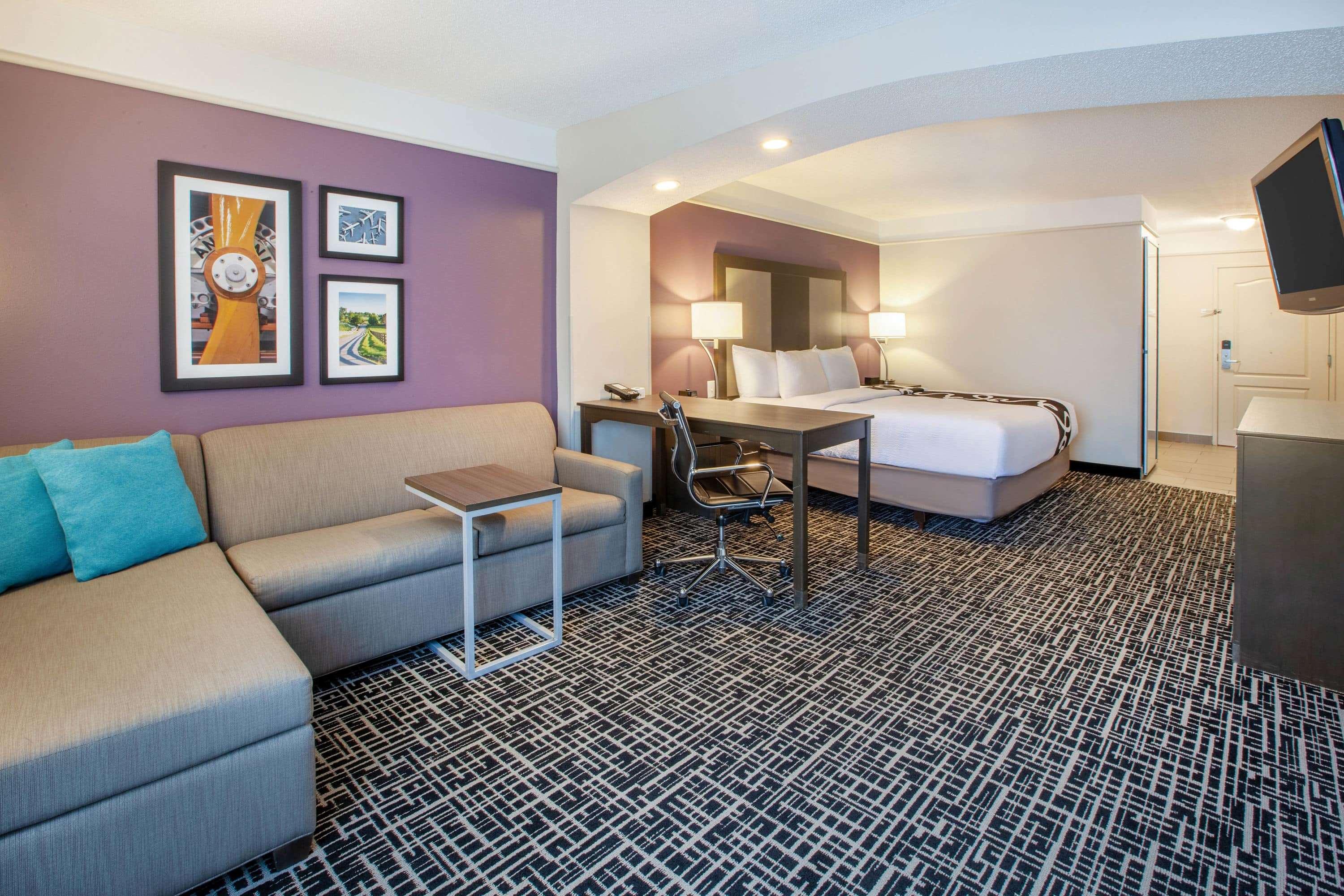 La Quinta Inn & Suites Cincinnati Airport Florence — photo 5