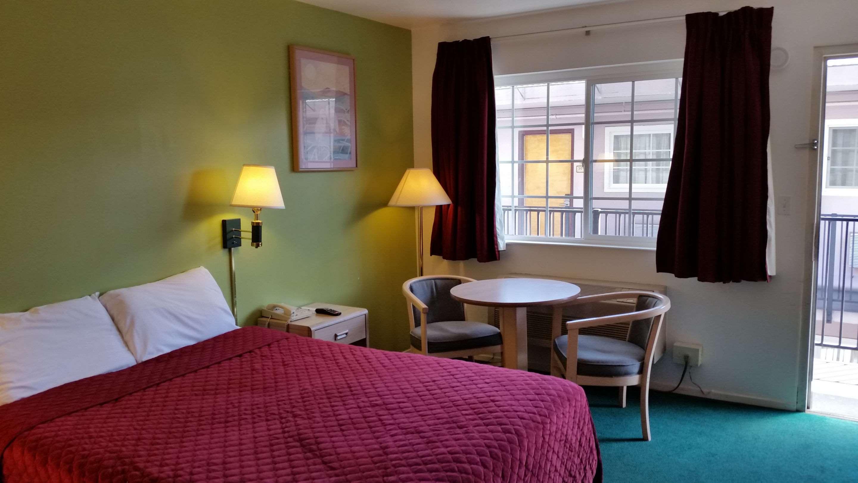 Rodeway Inn Civic Center — photo 5