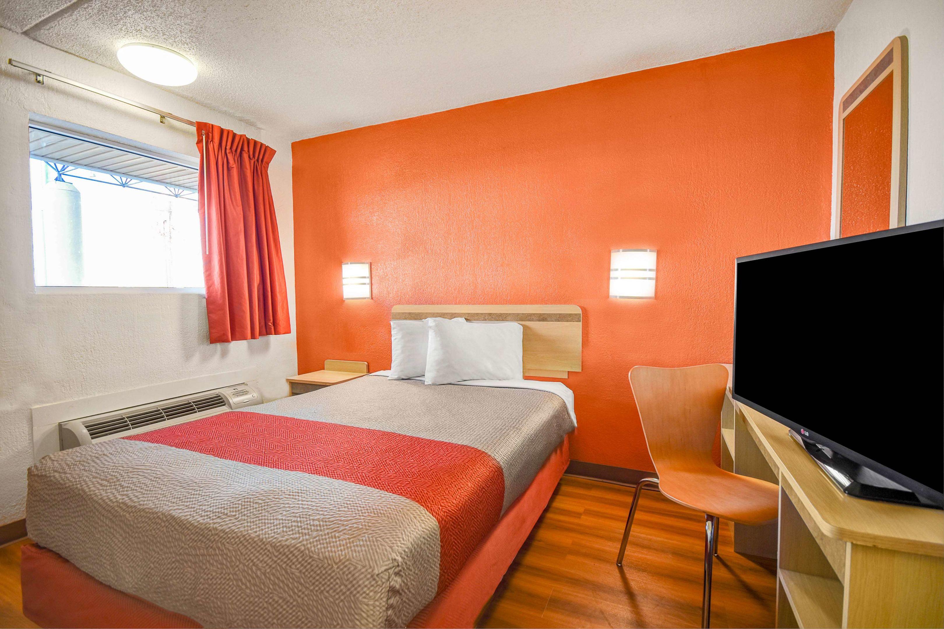 Motel 6 Cleveland Intl. Airport - N. Ridgeville — photo 5