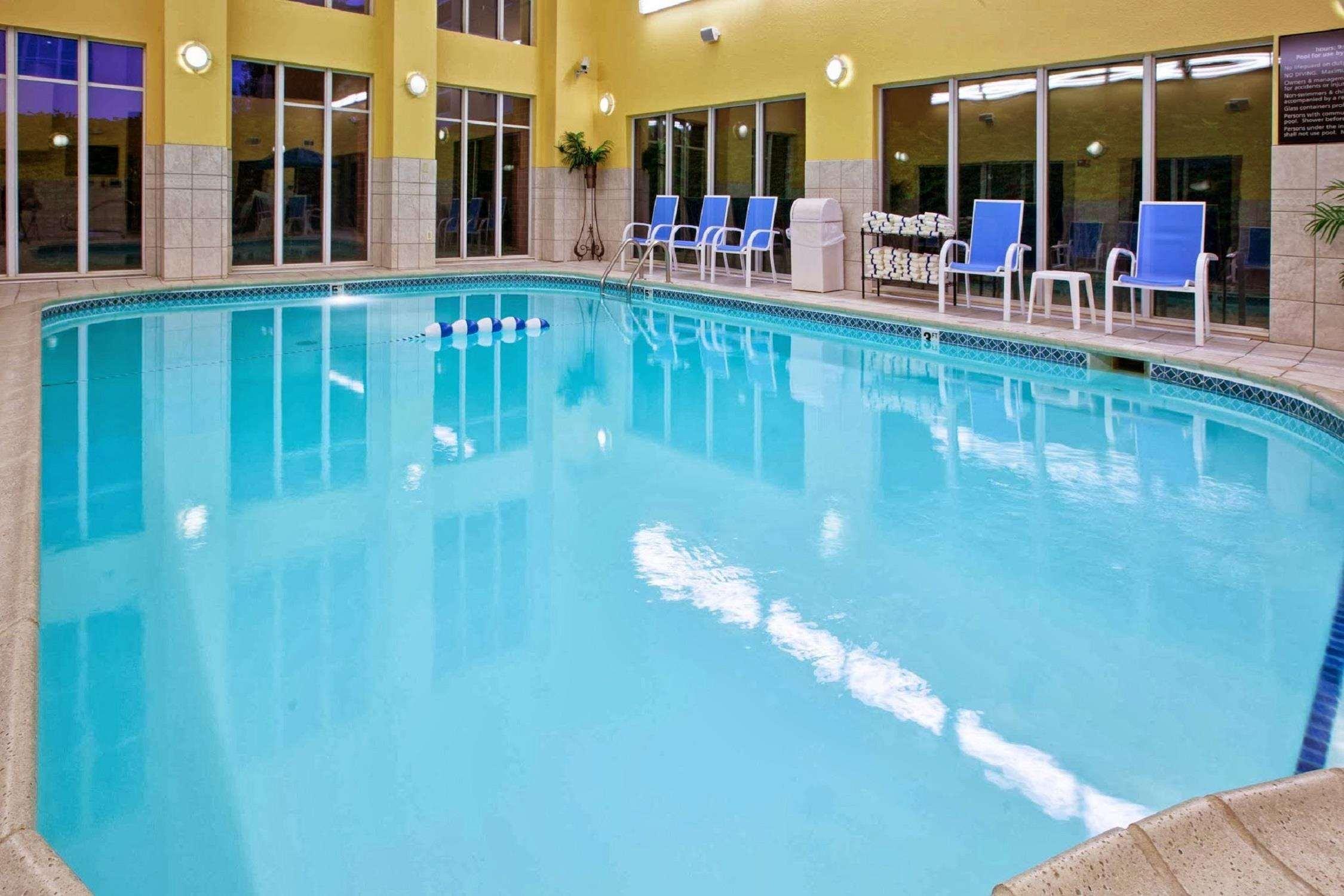 Hampton Inn & Suites Cleveland Southeast Streetsboro — photo 4