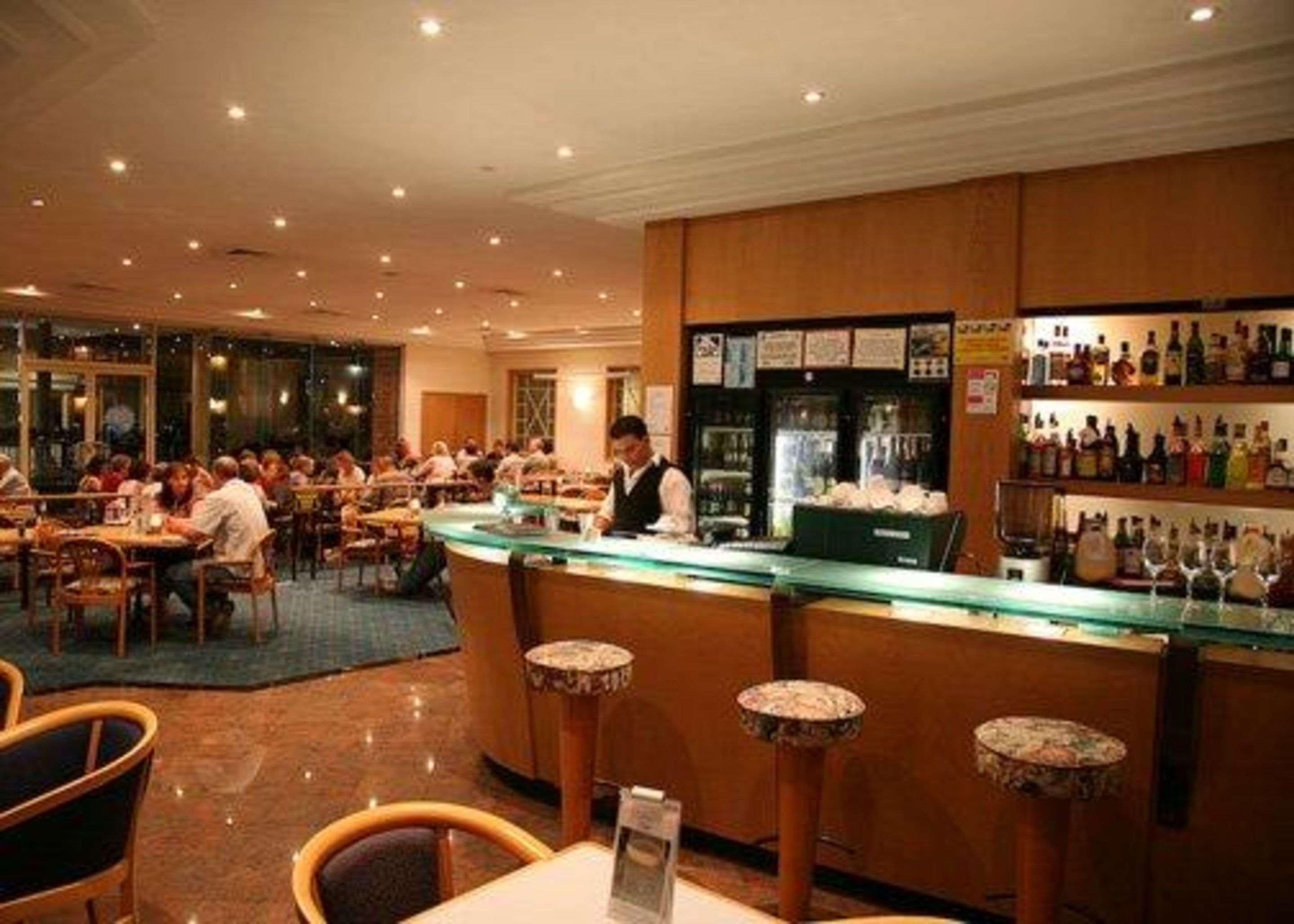 Comfort Inn Blue Lagoon — photo 5