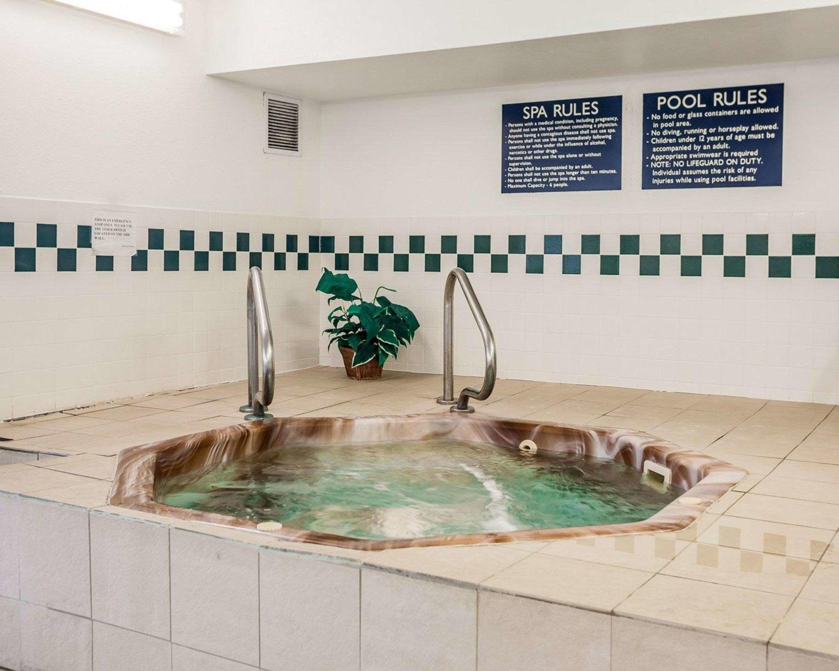 Quality Inn and Suites — photo 4
