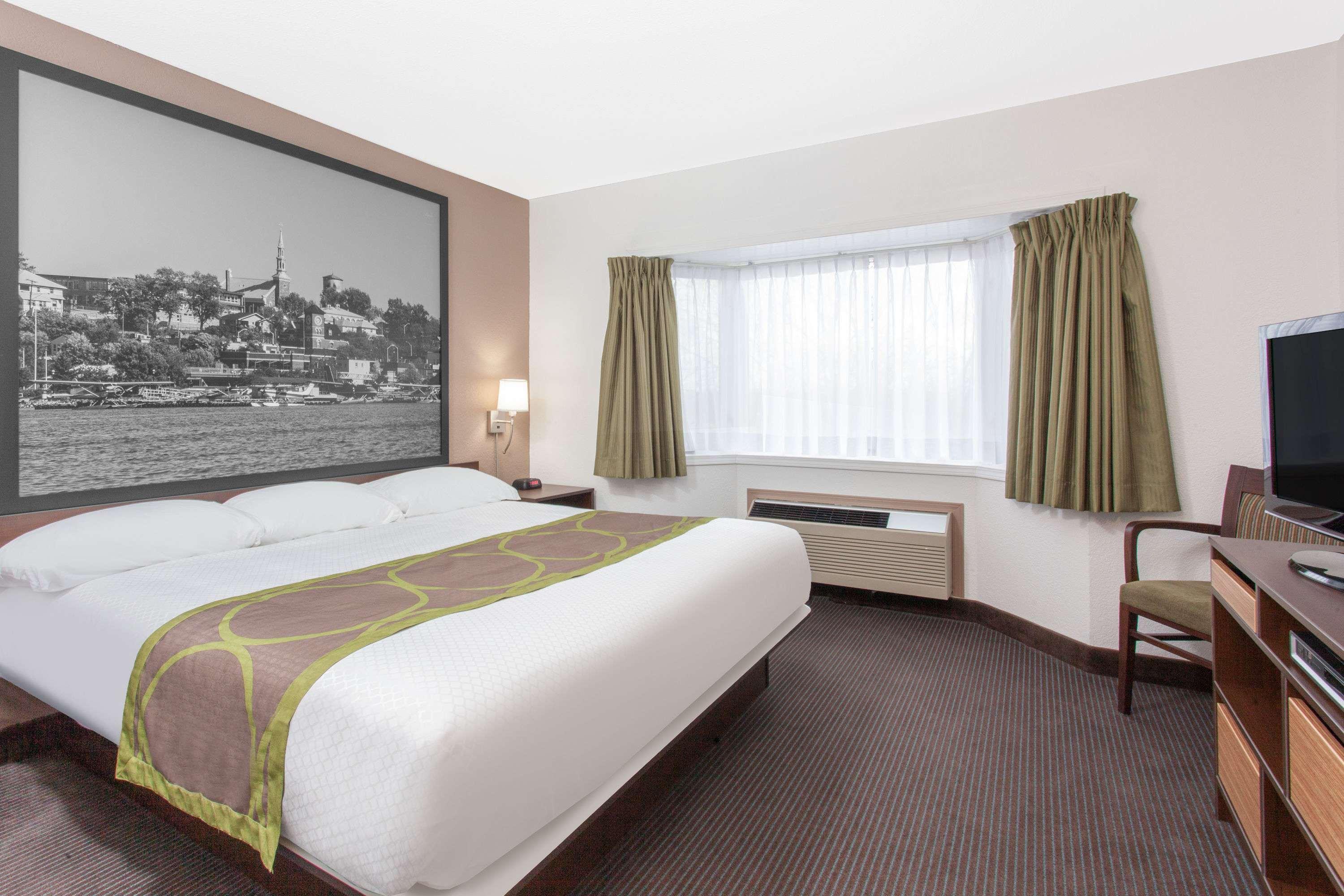 Super 8 by Wyndham Kenora — photo 4