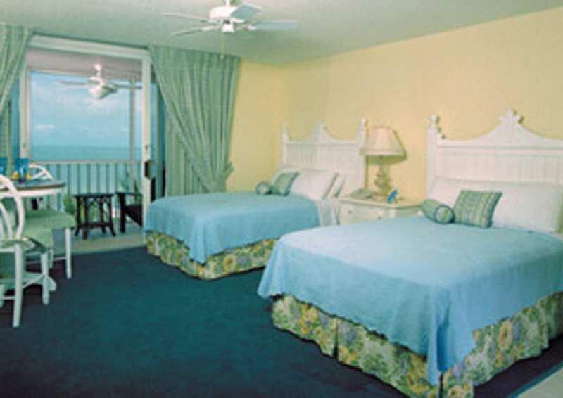 Pink Shell Beach Resort & Marina — photo 3