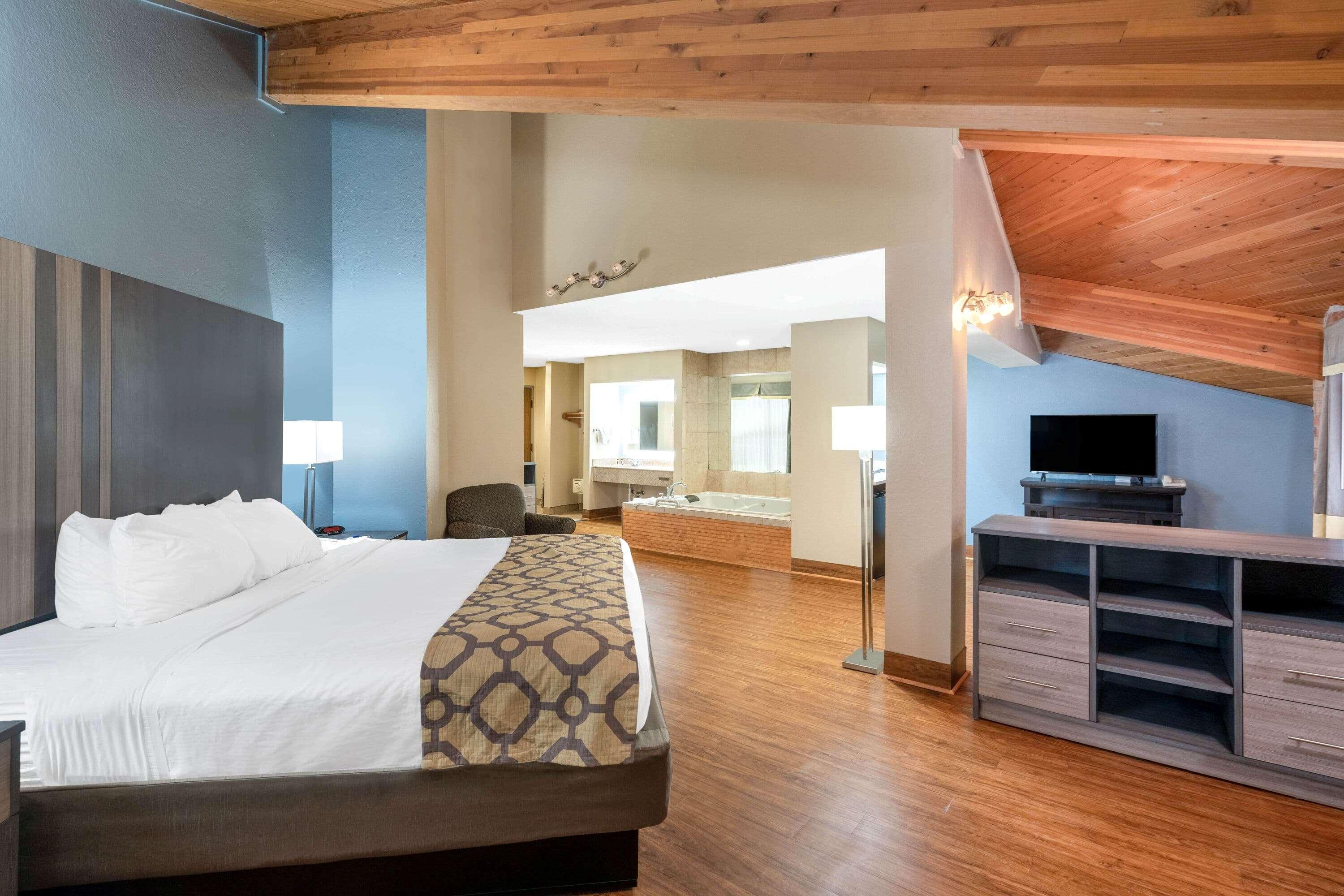 Baymont Inn & Suites Tupelo — photo 5