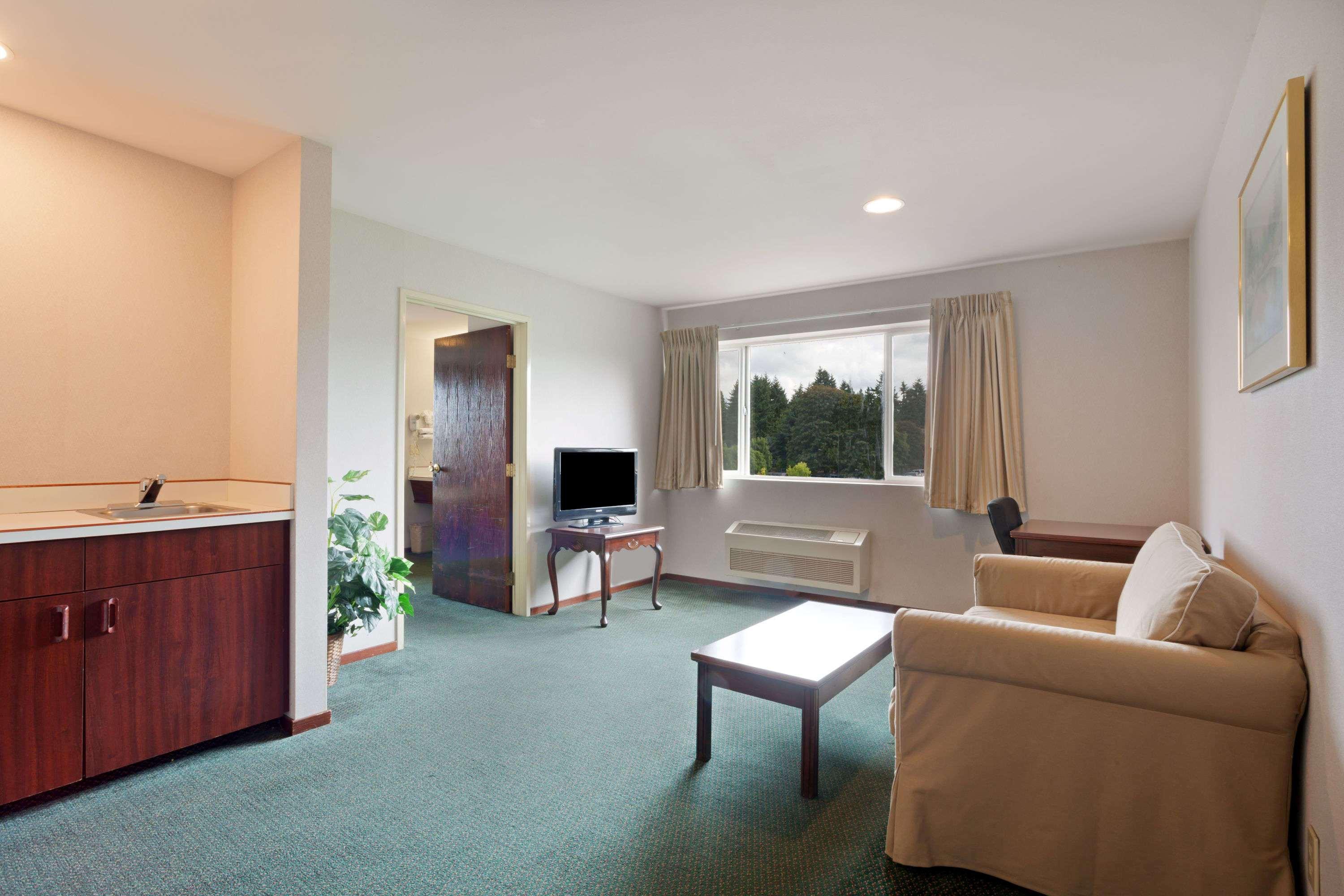 Days Inn Seatac Airport — photo 5