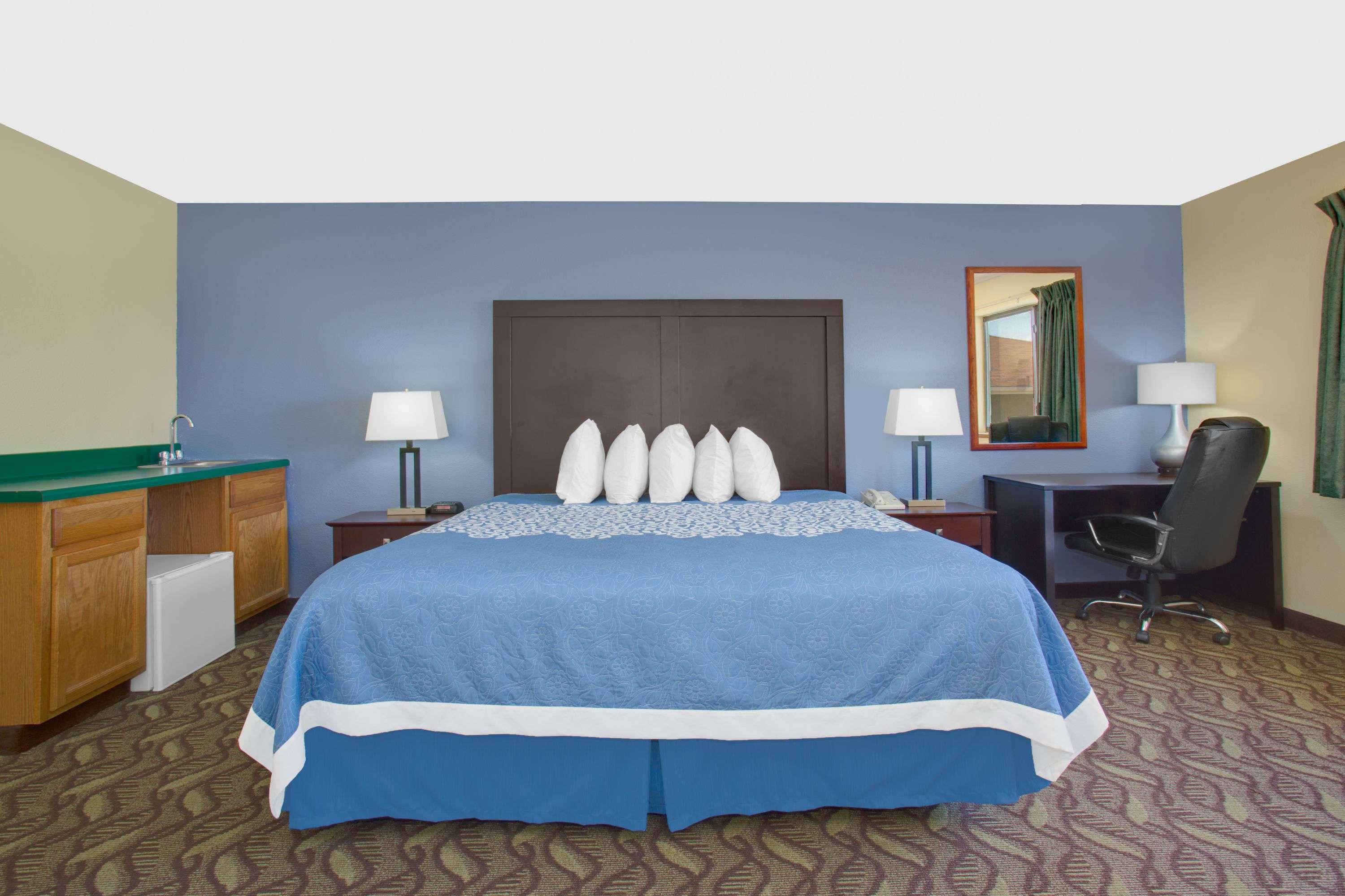 Days Inn By Wyndham North Platte — photo 4