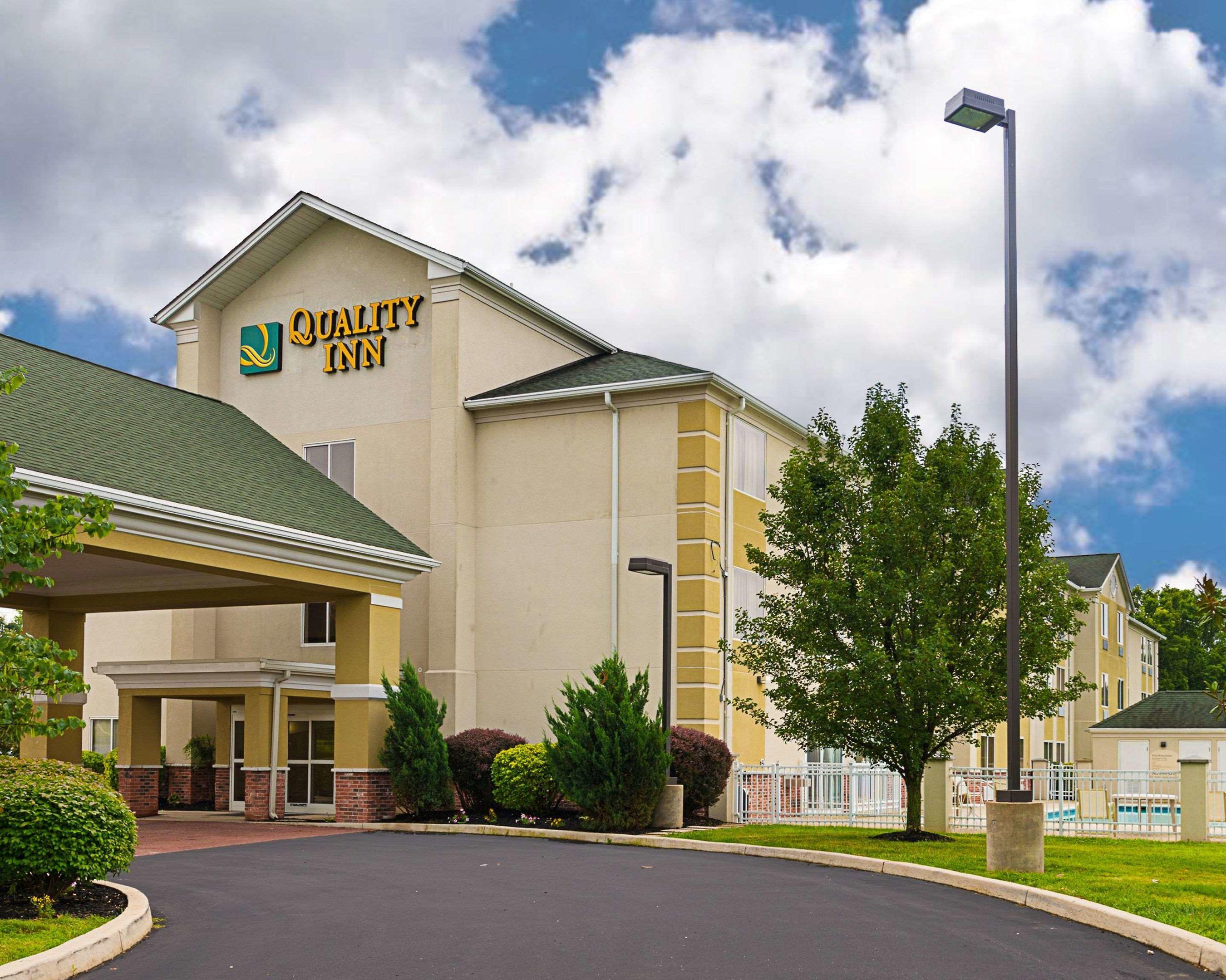 Quality Inn Spring Mills - Martinsburg North — photo 4