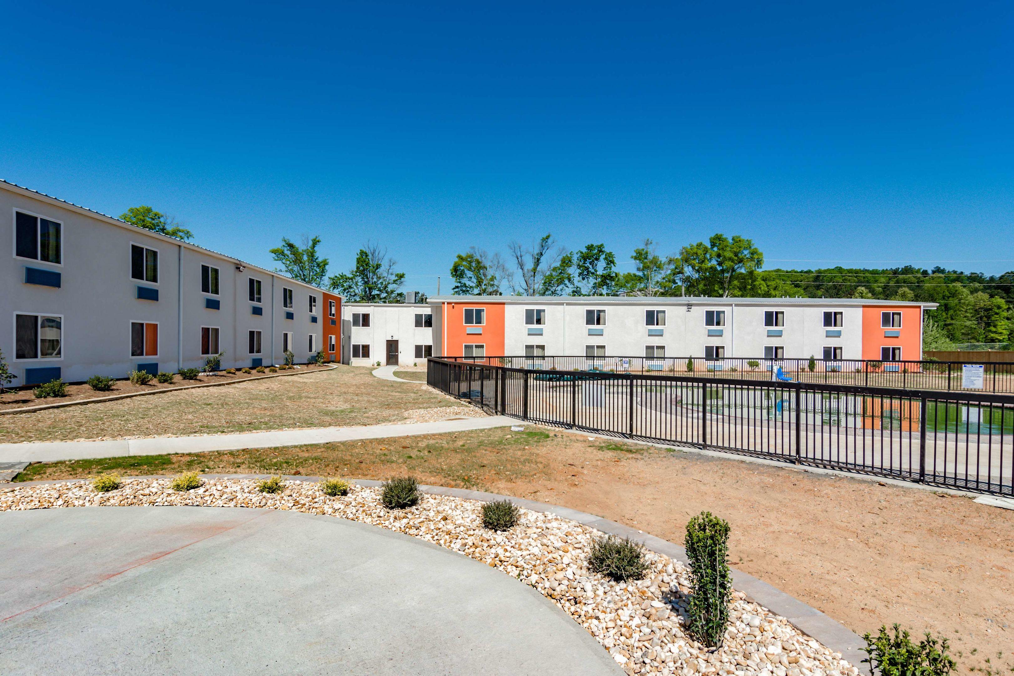 Motel 6 Cartersville - White GA — photo 5