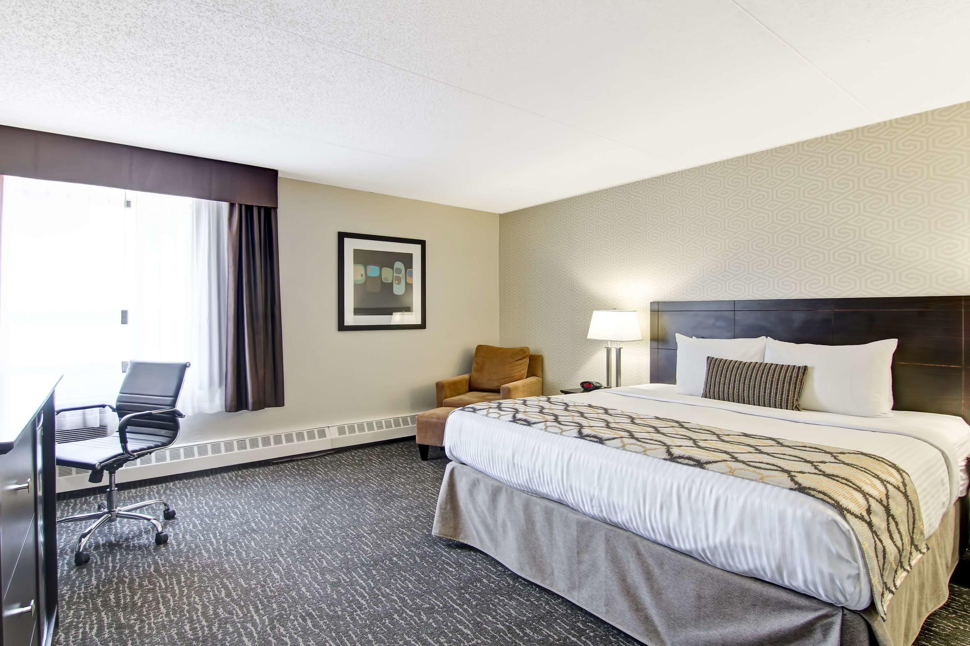 Coast West Edmonton Hotel & Conference Centre — photo 5