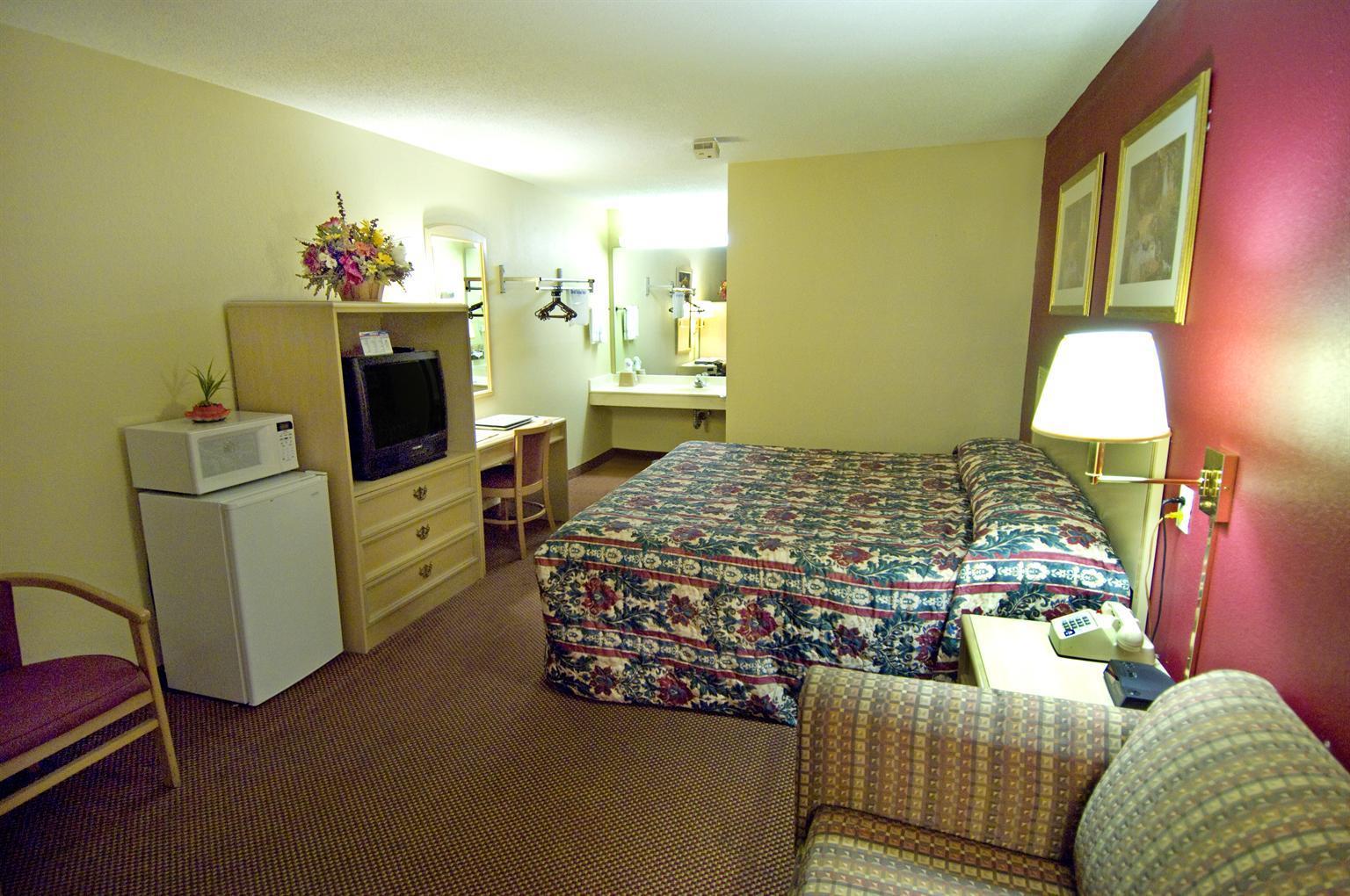 Americas Best Value Inn-Florence/Cincinnati — photo 5