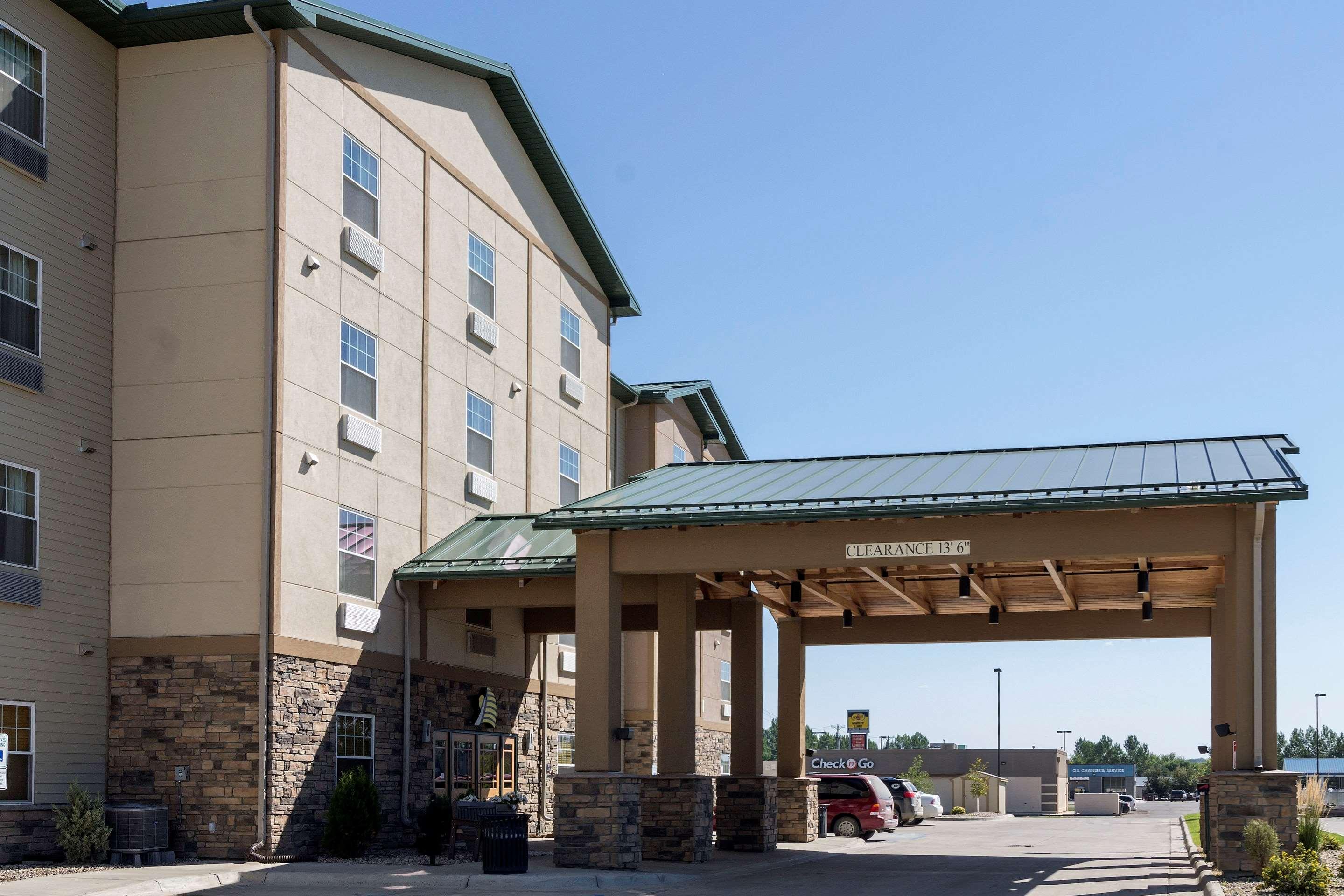 MainStay Suites Williston — photo 4
