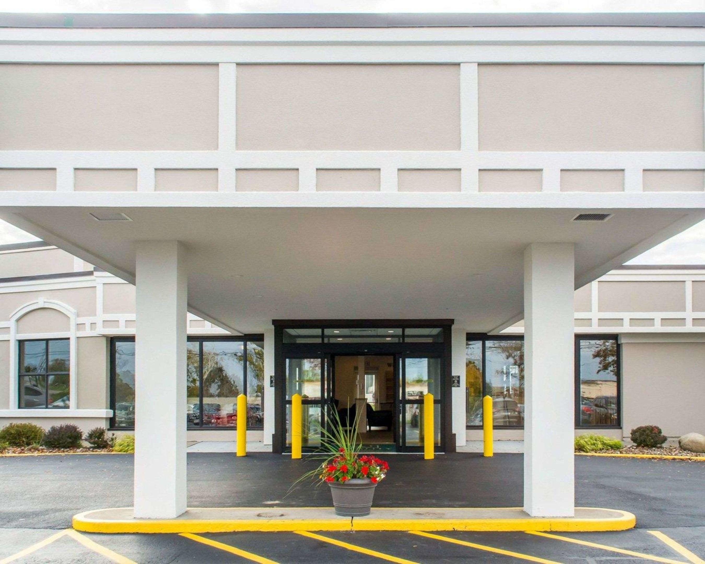 Quality Inn Geneseo — photo 4