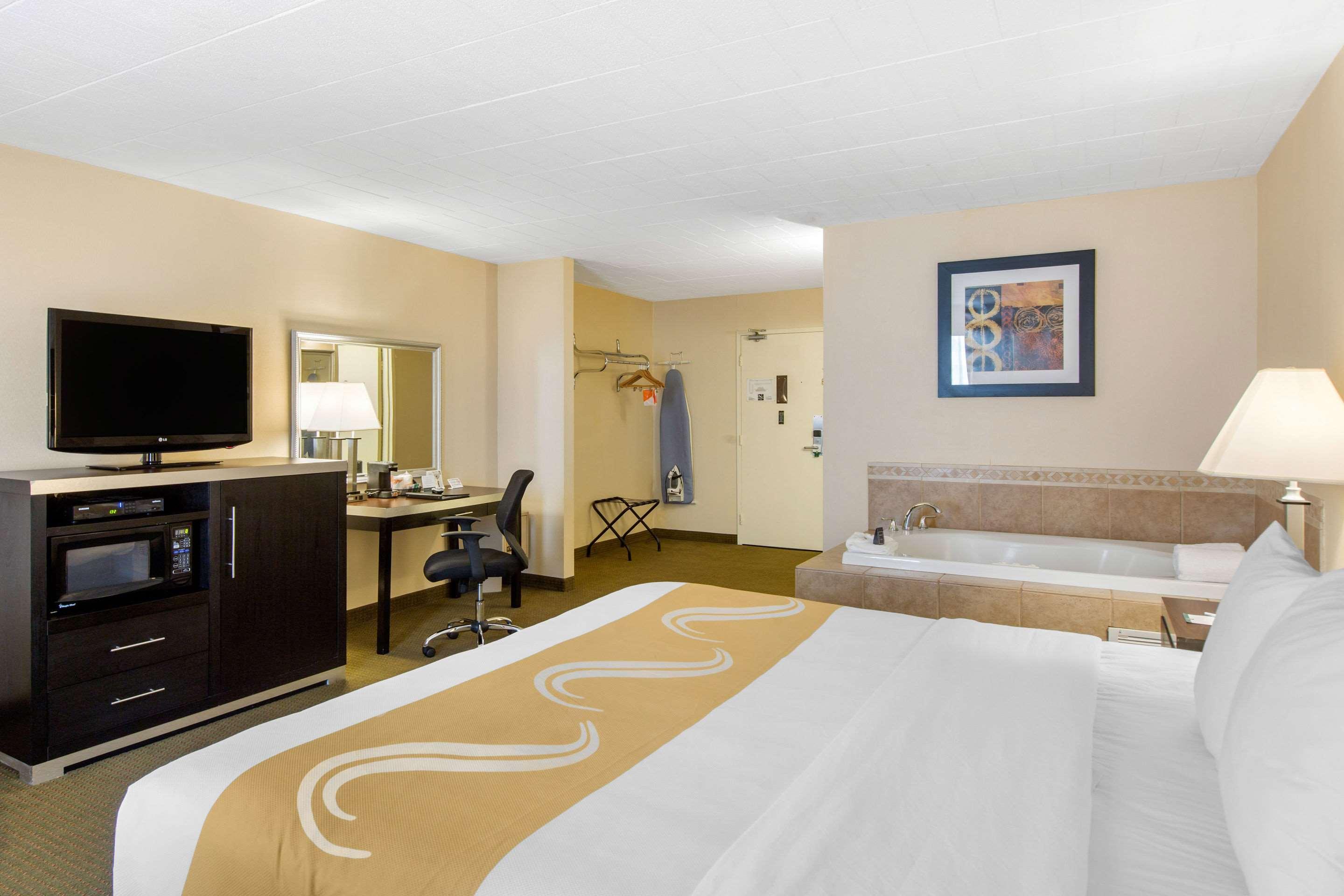 Quality Inn — photo 4