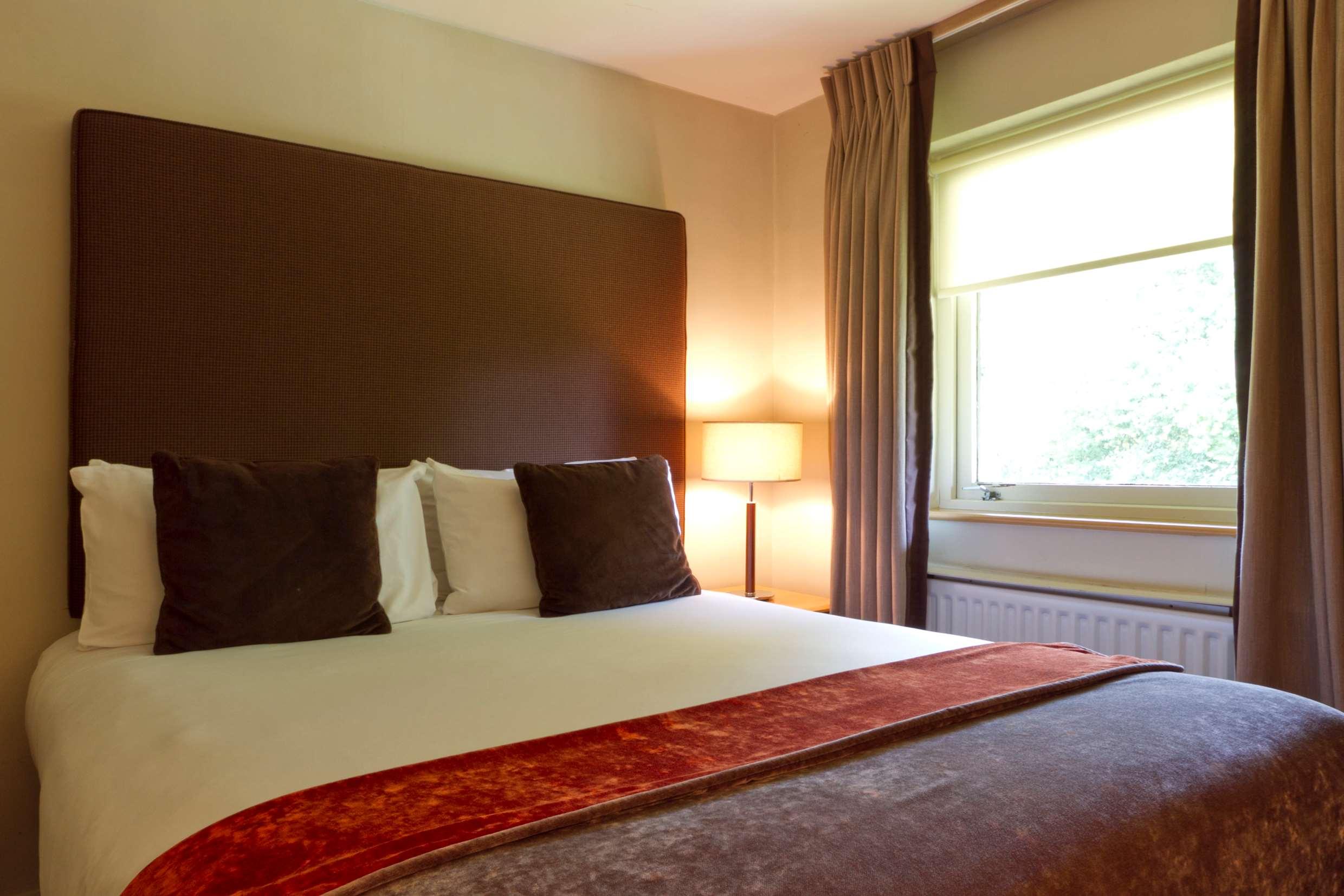 De Vere Venues Denham Grove — photo 4