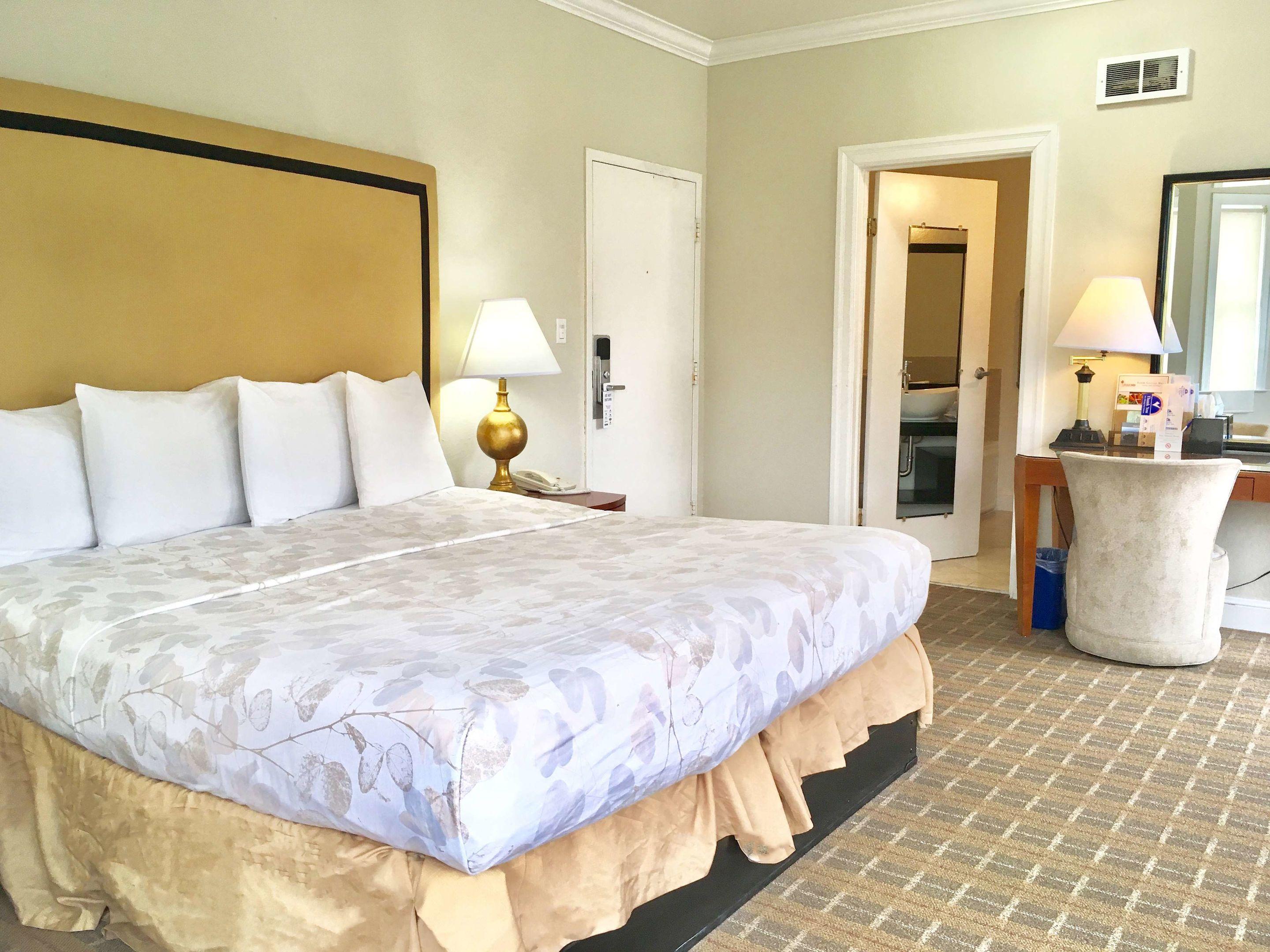 Americas Best Value Inn & Suites - SOMA — photo 5