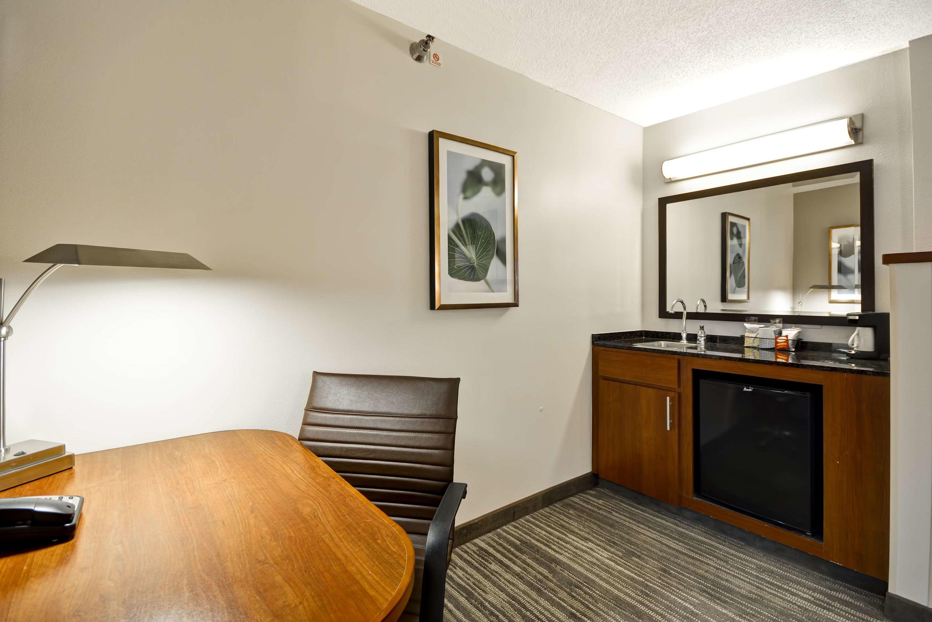 Hyatt Place Kansas City/Overland Park/Metcalf — photo 4