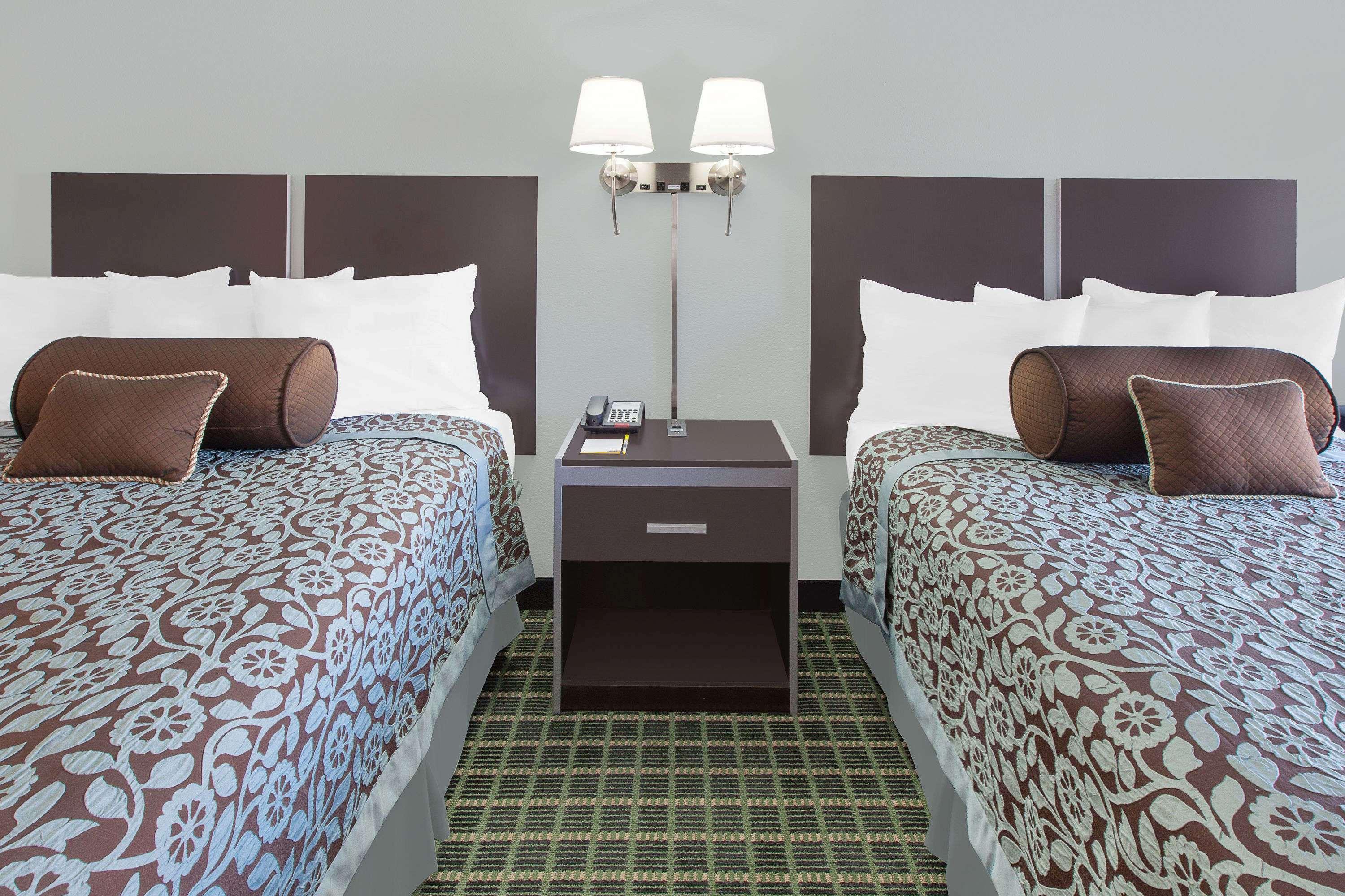 Days Inn Market Center Dallas — photo 5