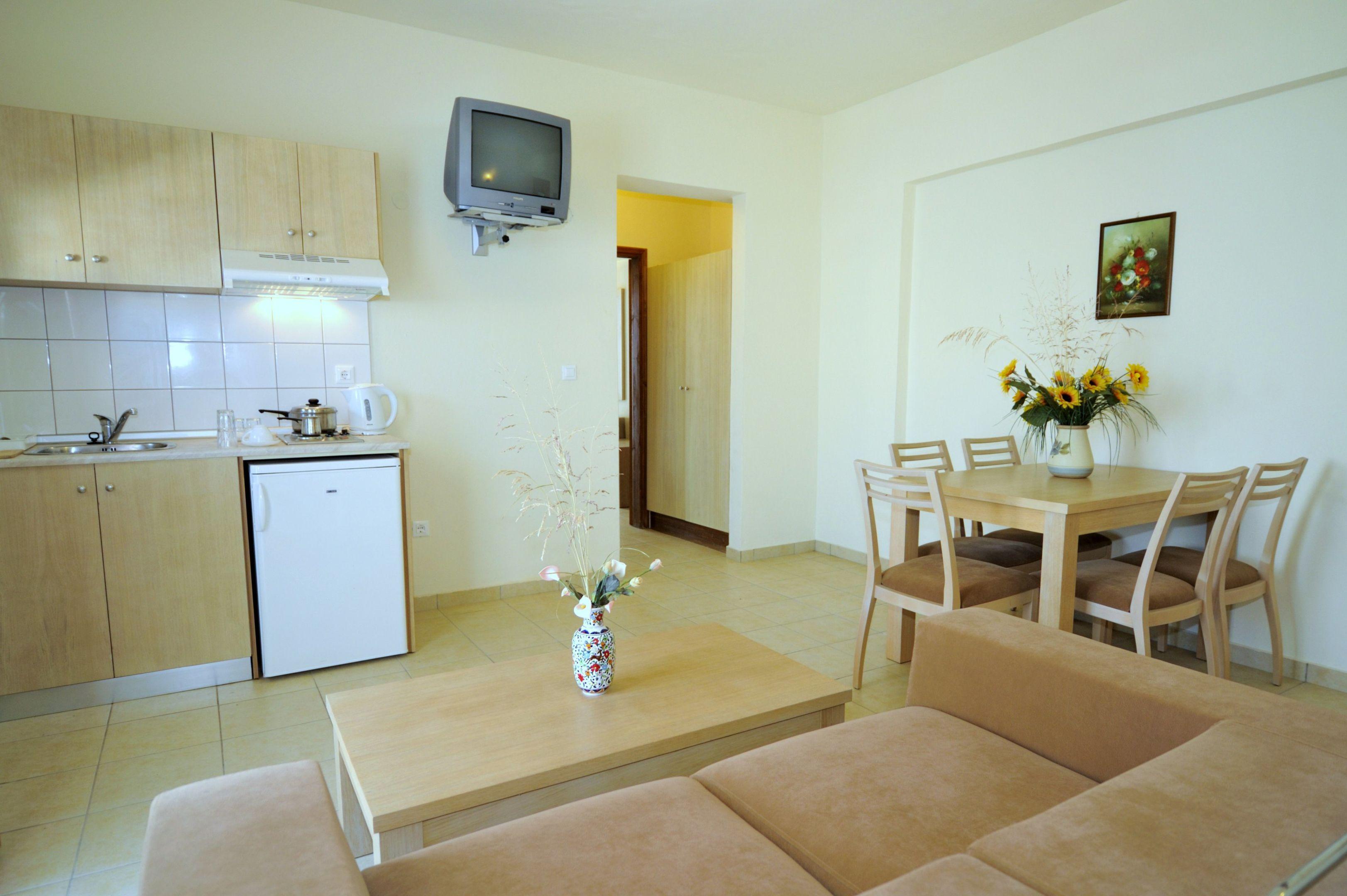 Anita Apart-Hotel — photo 4