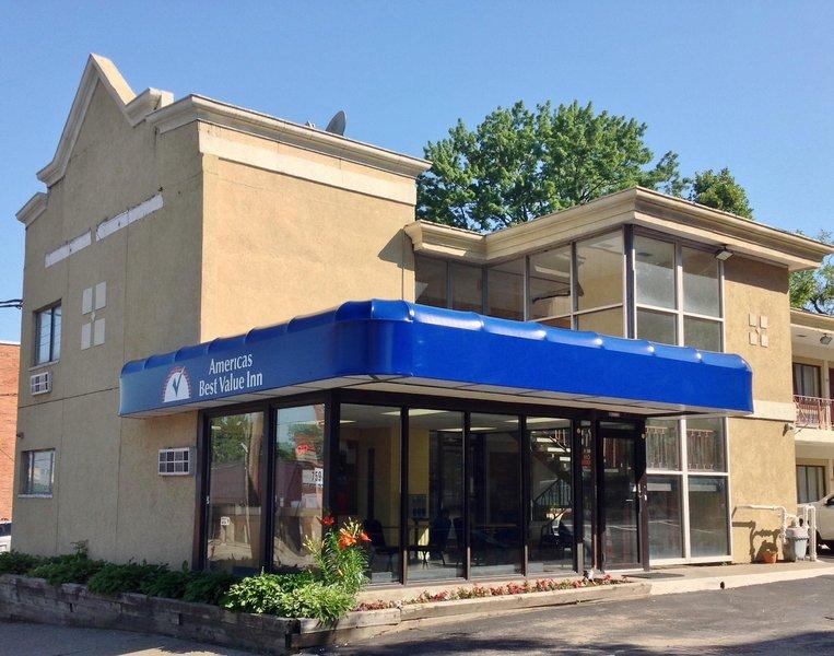 Americas Best Value Inn Schenectady/Albany West — photo 5