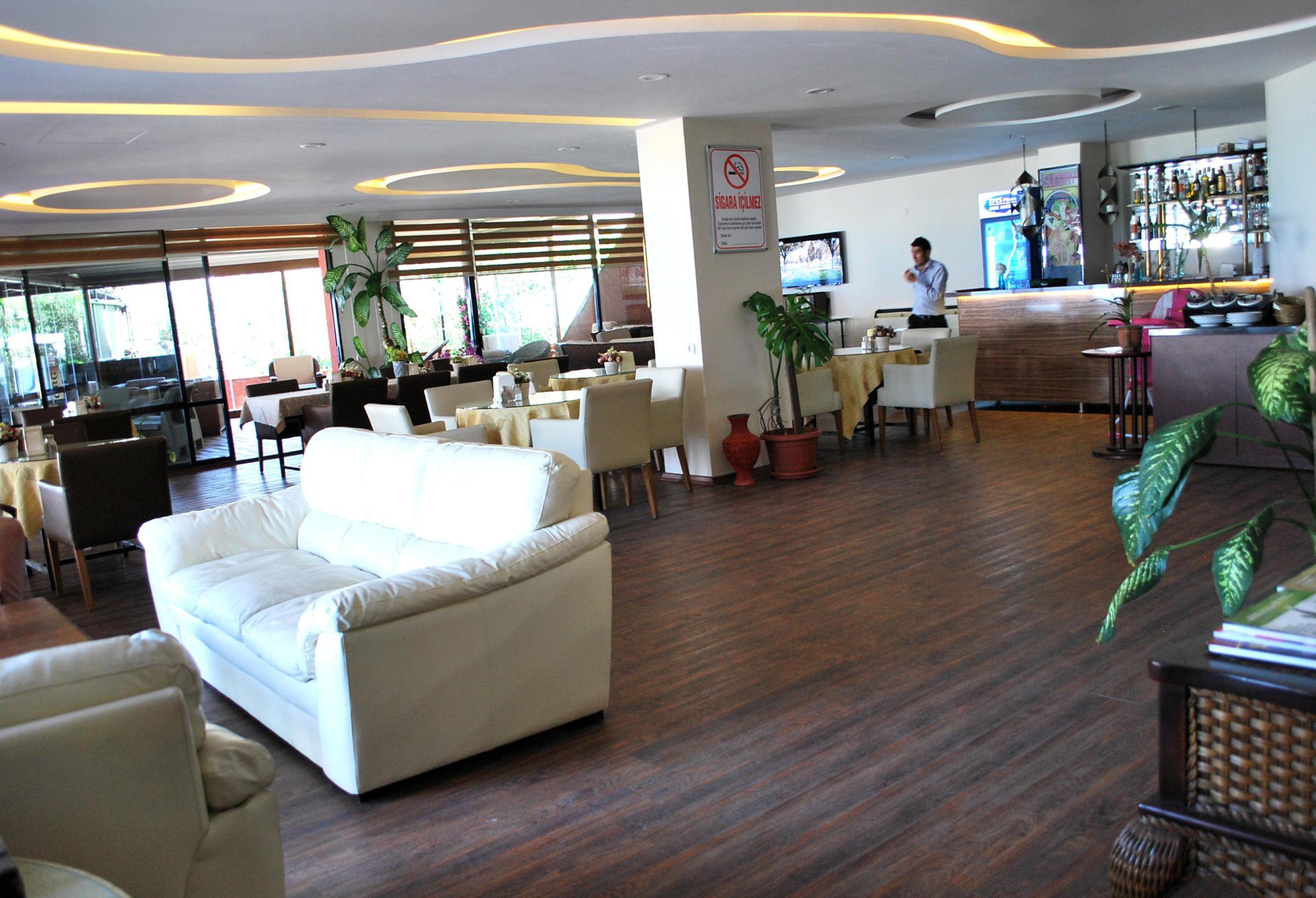 Sunday Beach Hotel — photo 5