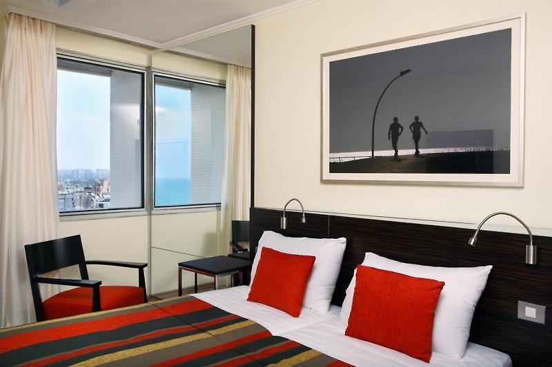 Tal by the Beach Hotel — photo 4