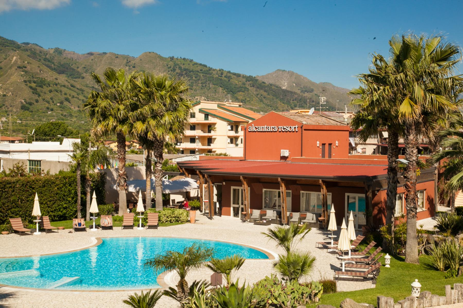 Alcantara Resort