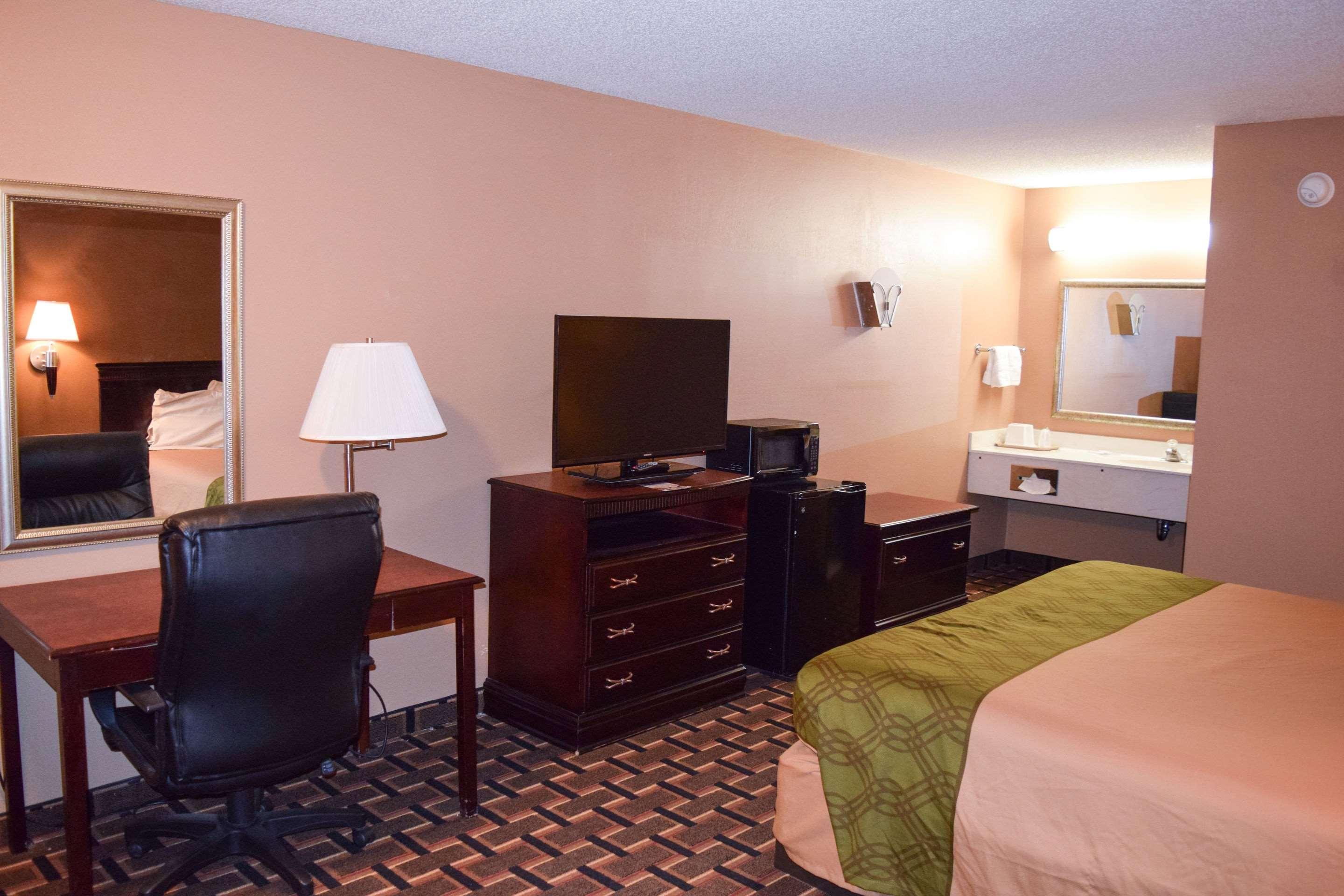 Econo Lodge — photo 4