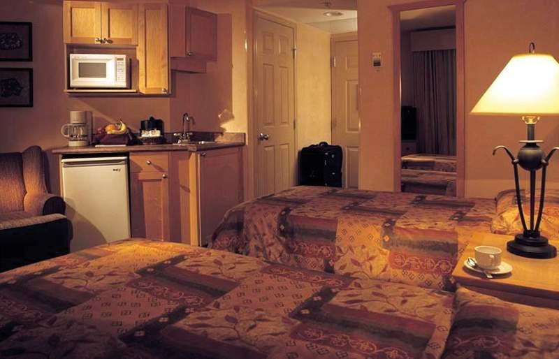 Delta Hotels Whistler Village Suites — photo 3