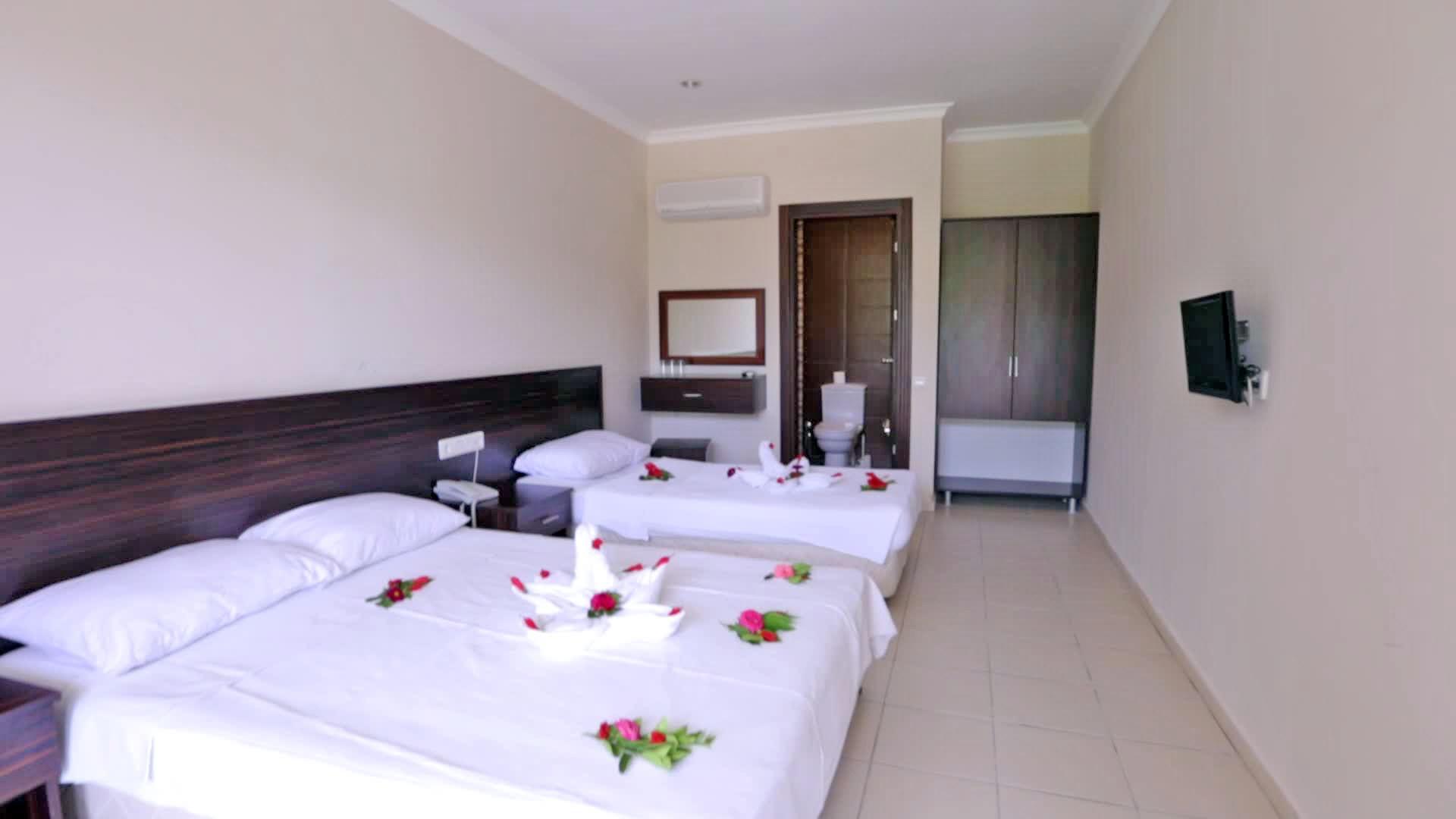 Larissa Hotel Beldibi — photo 3