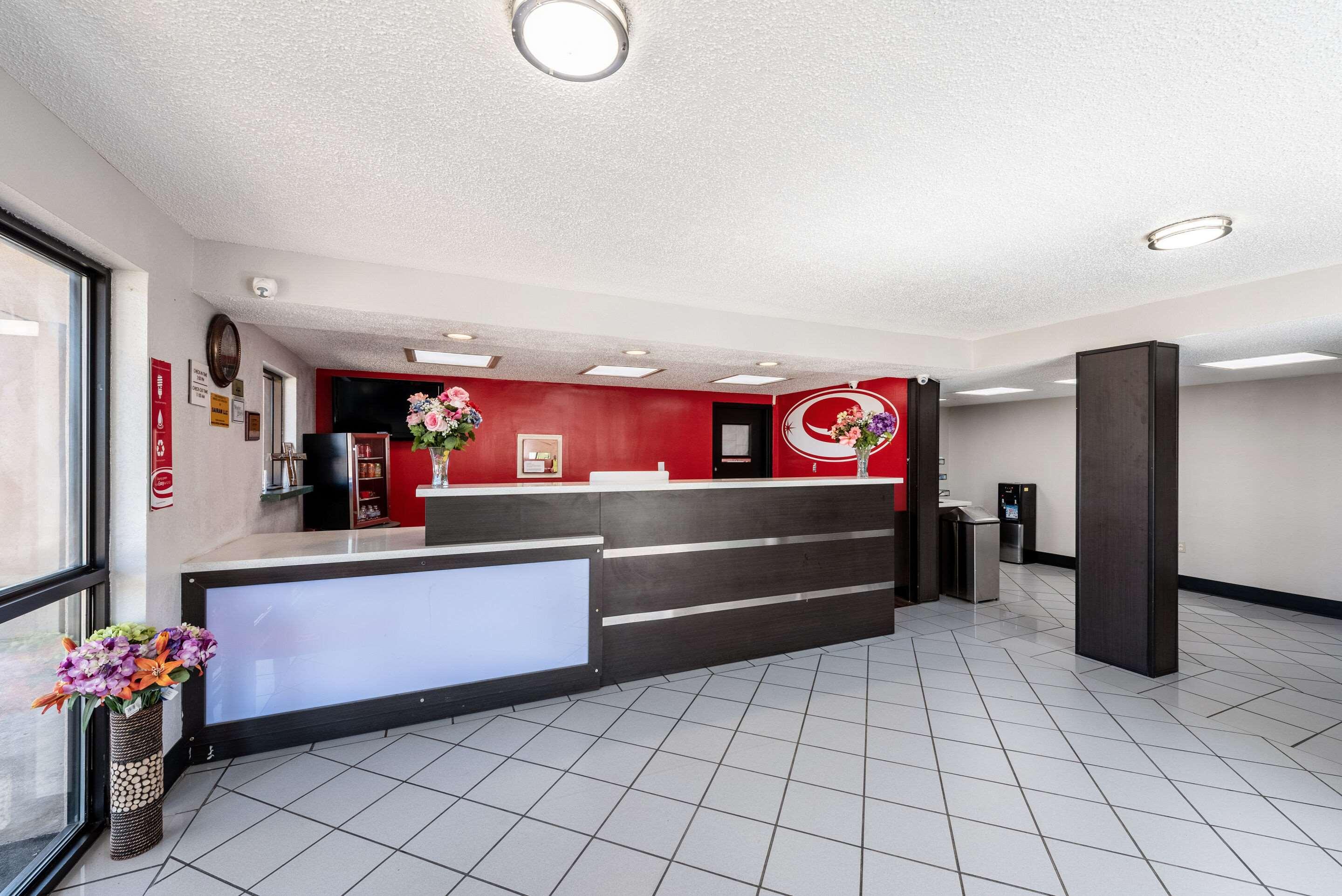Econo Lodge — photo 4