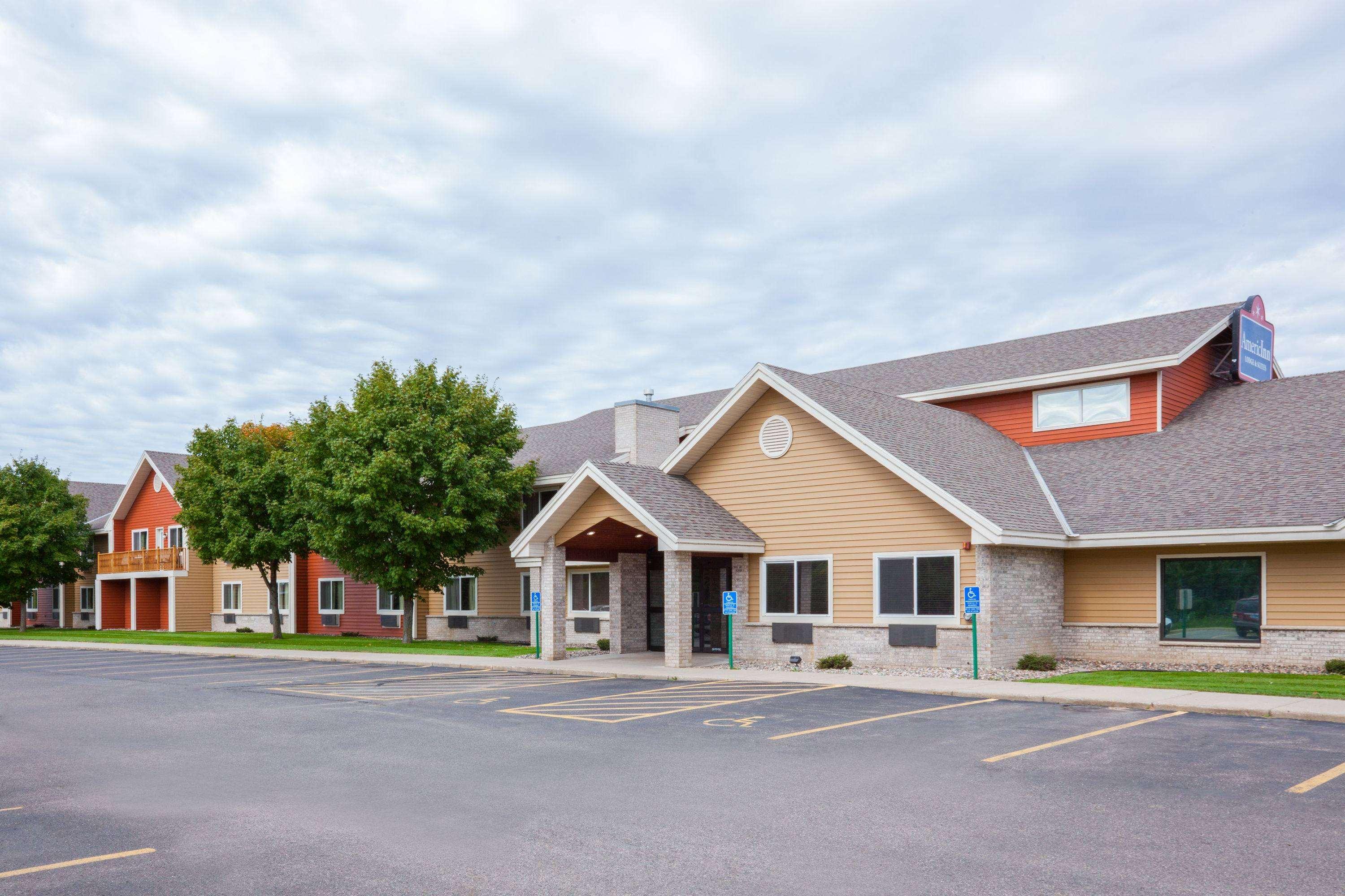 AmericInn Lodge & Suites Sartell — photo 4