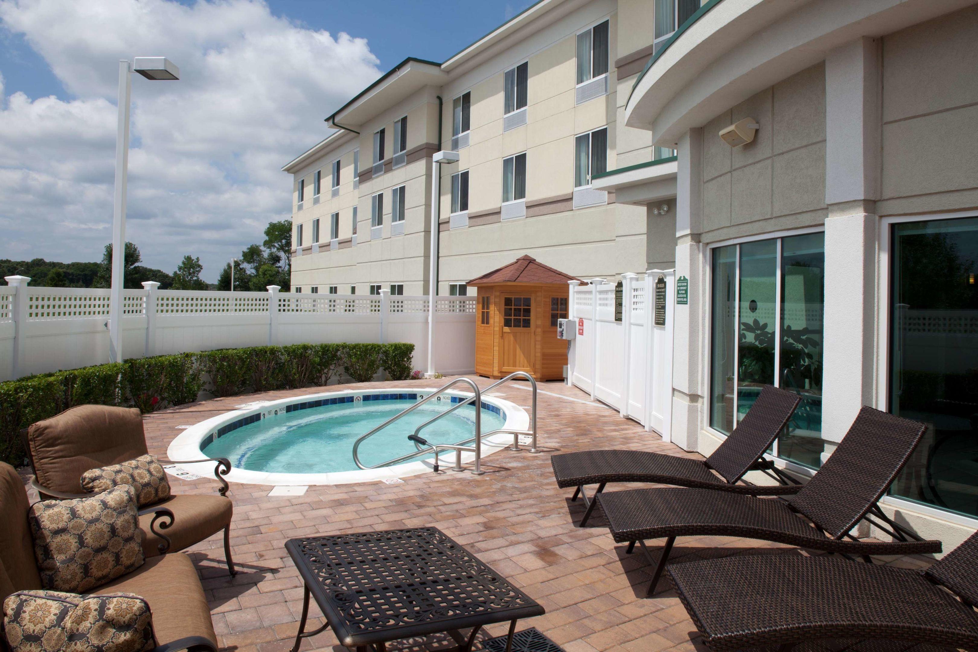Hilton Garden Inn Riverhead — photo 5